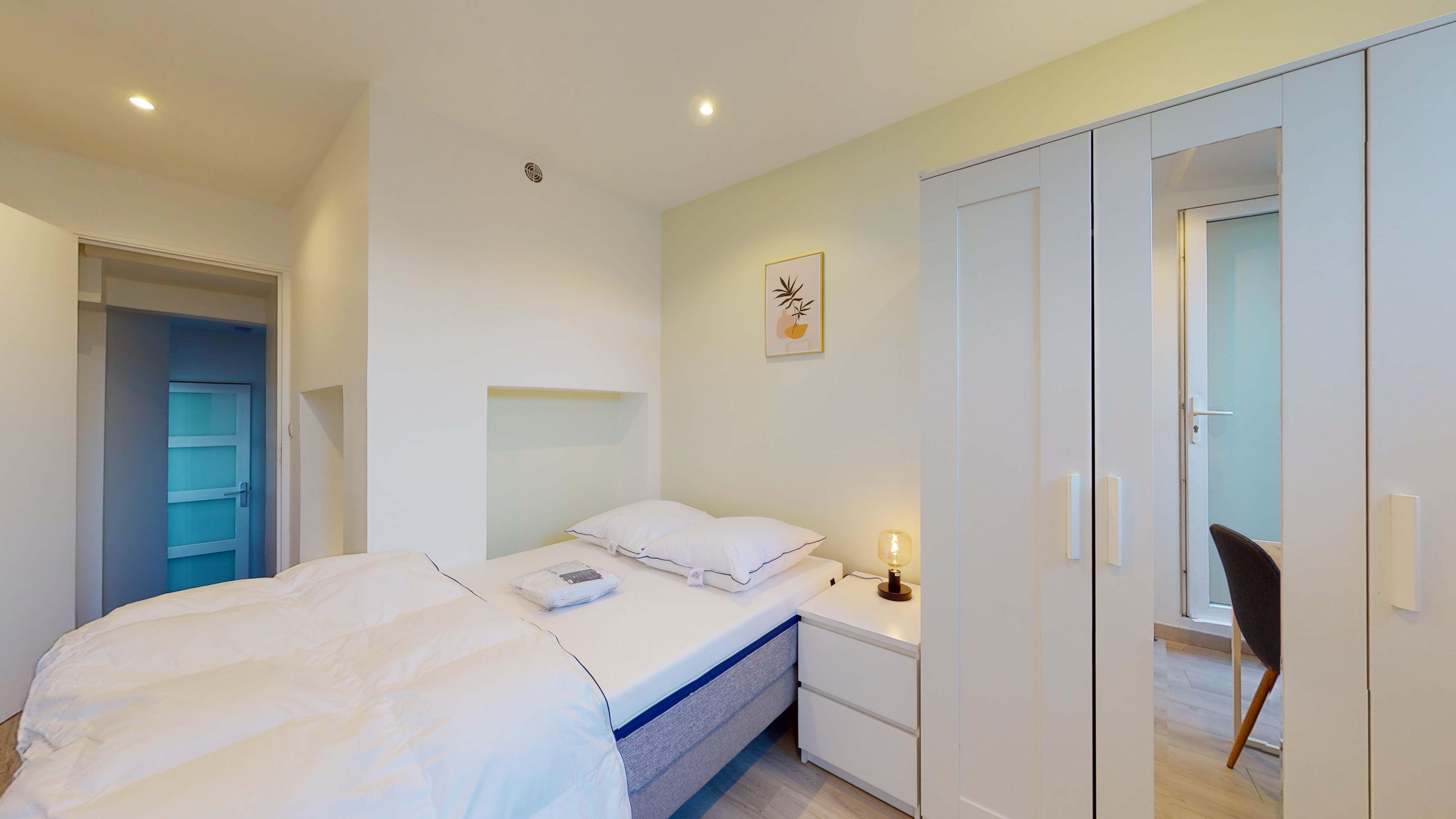 Room 2 - Suresnes Roosevelt - Gallery - 1