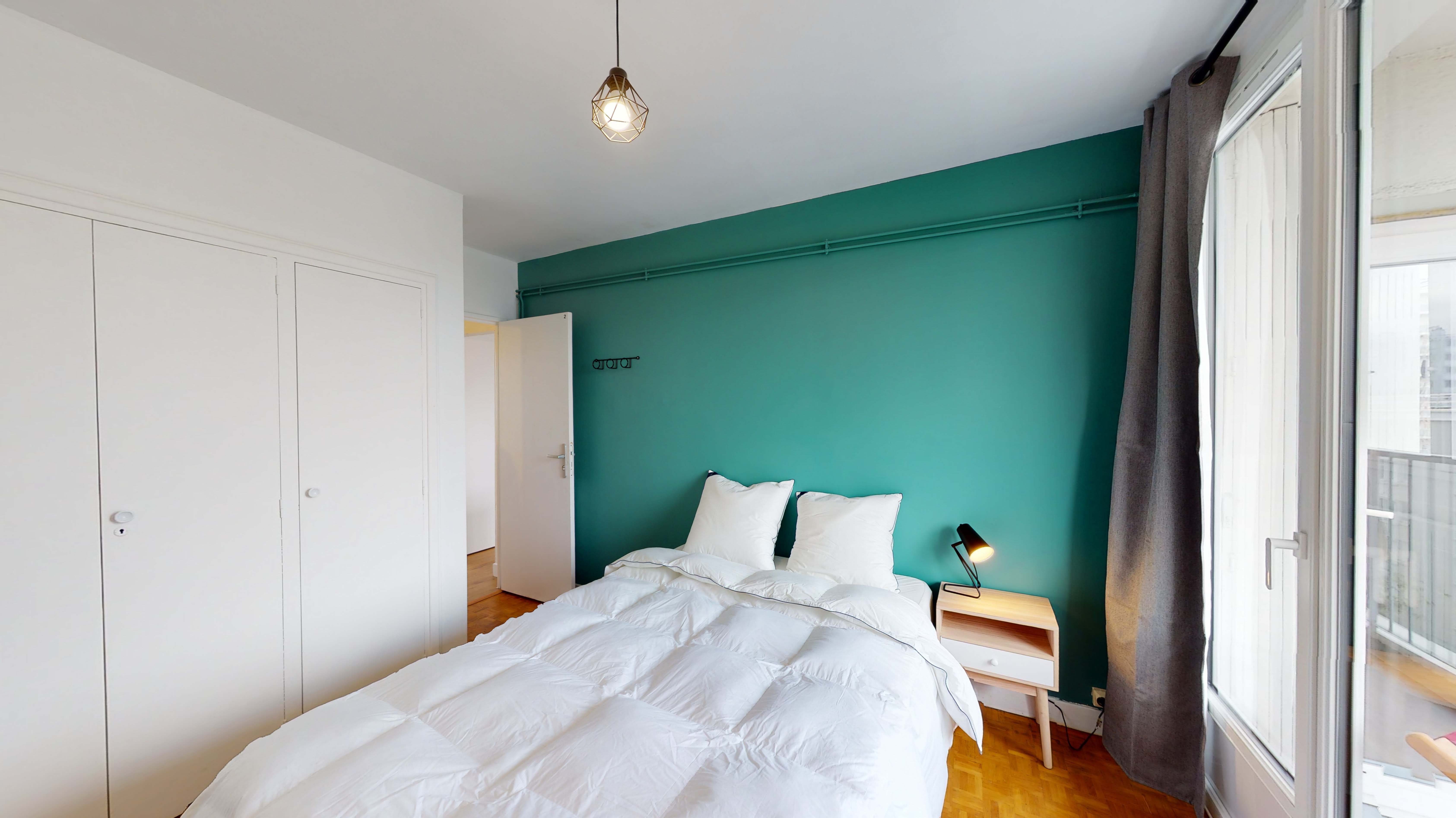 Room 2 - 3