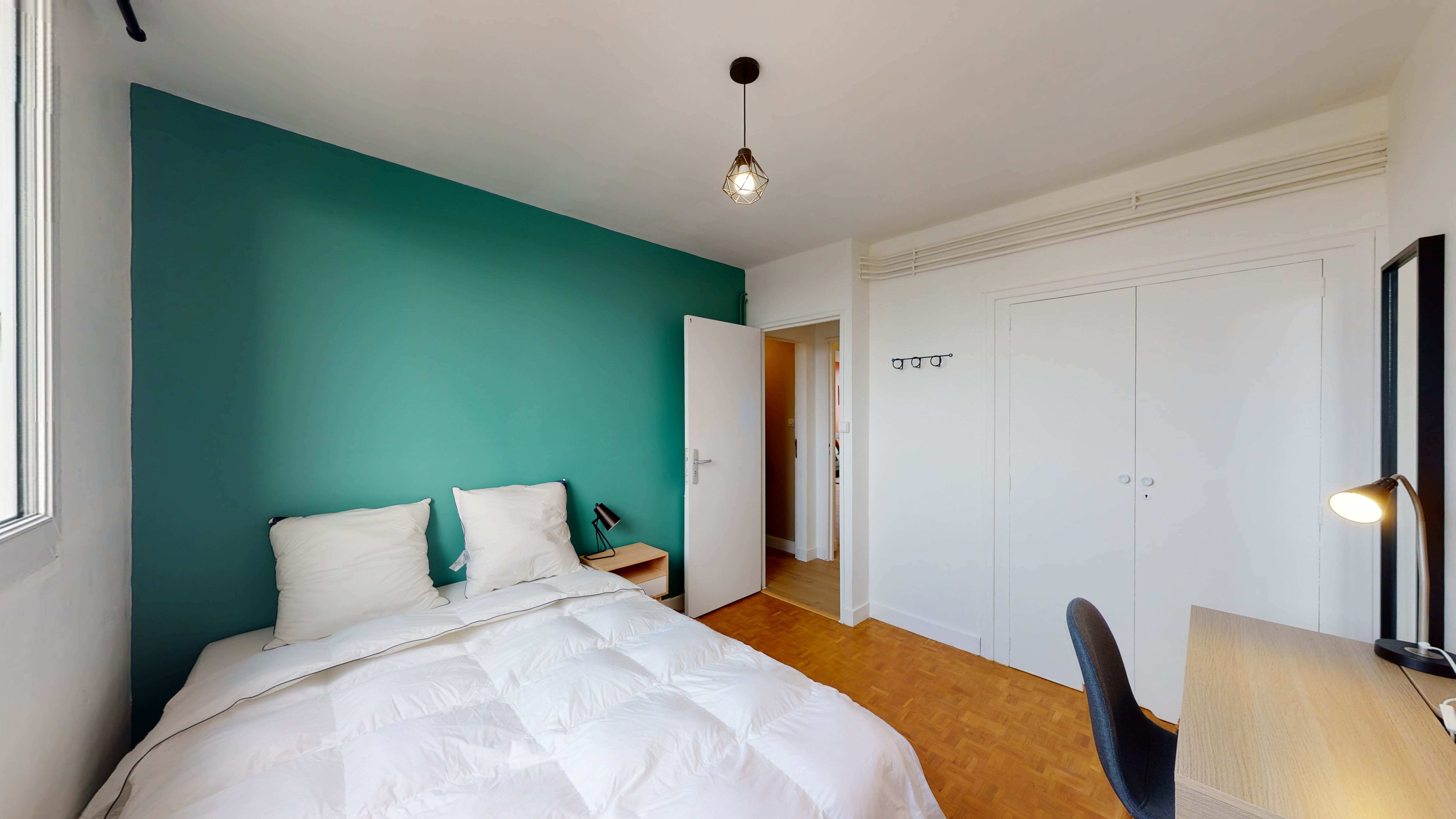 Room 1 - 3