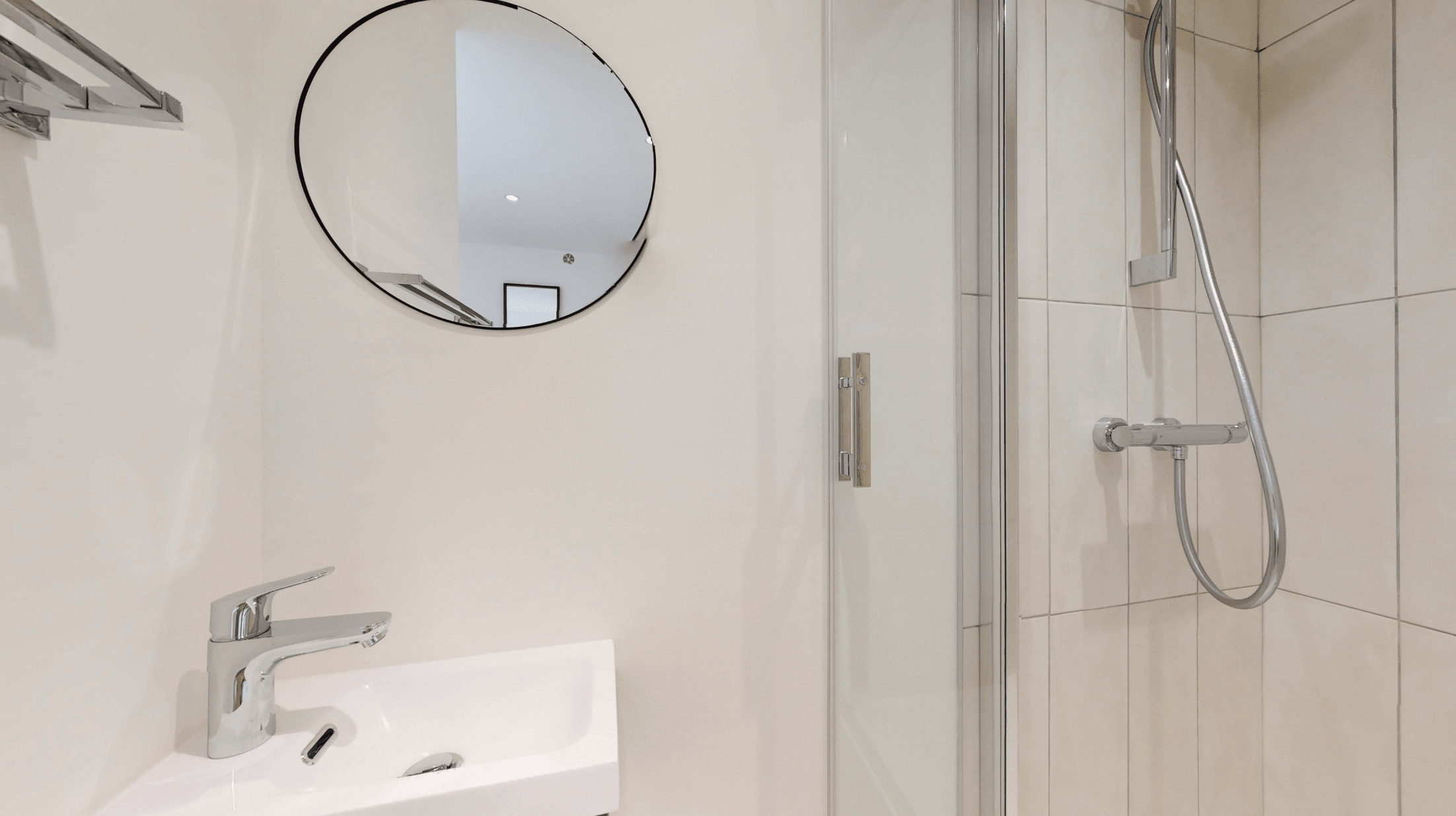  Room 1  -  Lille Hoover 1  - Gallery -  3