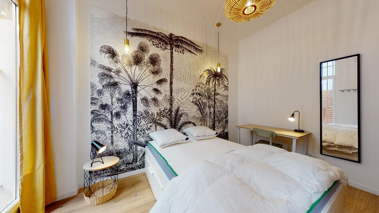 Room 2 - 1