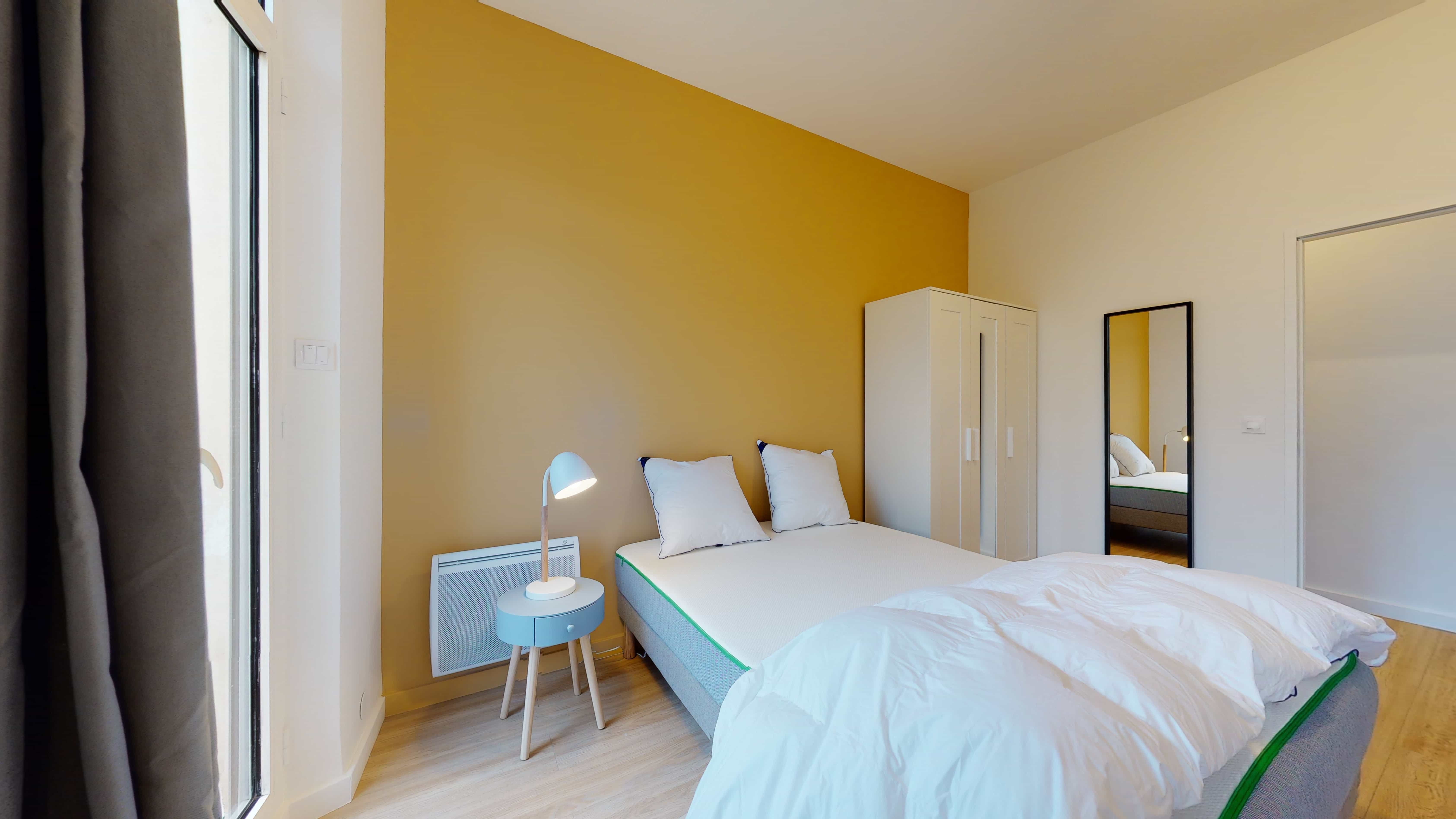 Room 5 - Marseille Athènes - Gallery - 1