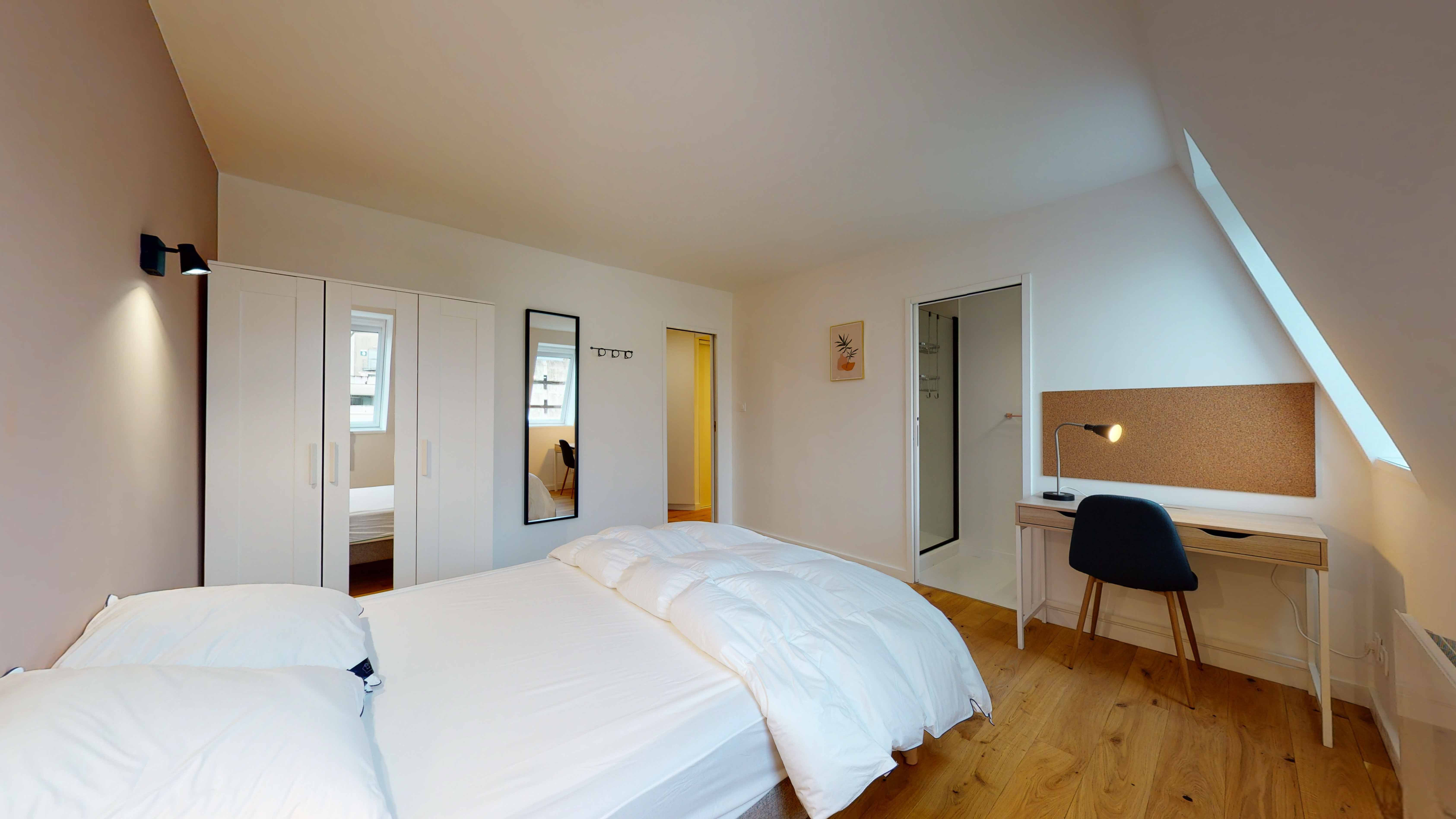  Room 1  -  Lille Tanneurs  - Gallery -  3