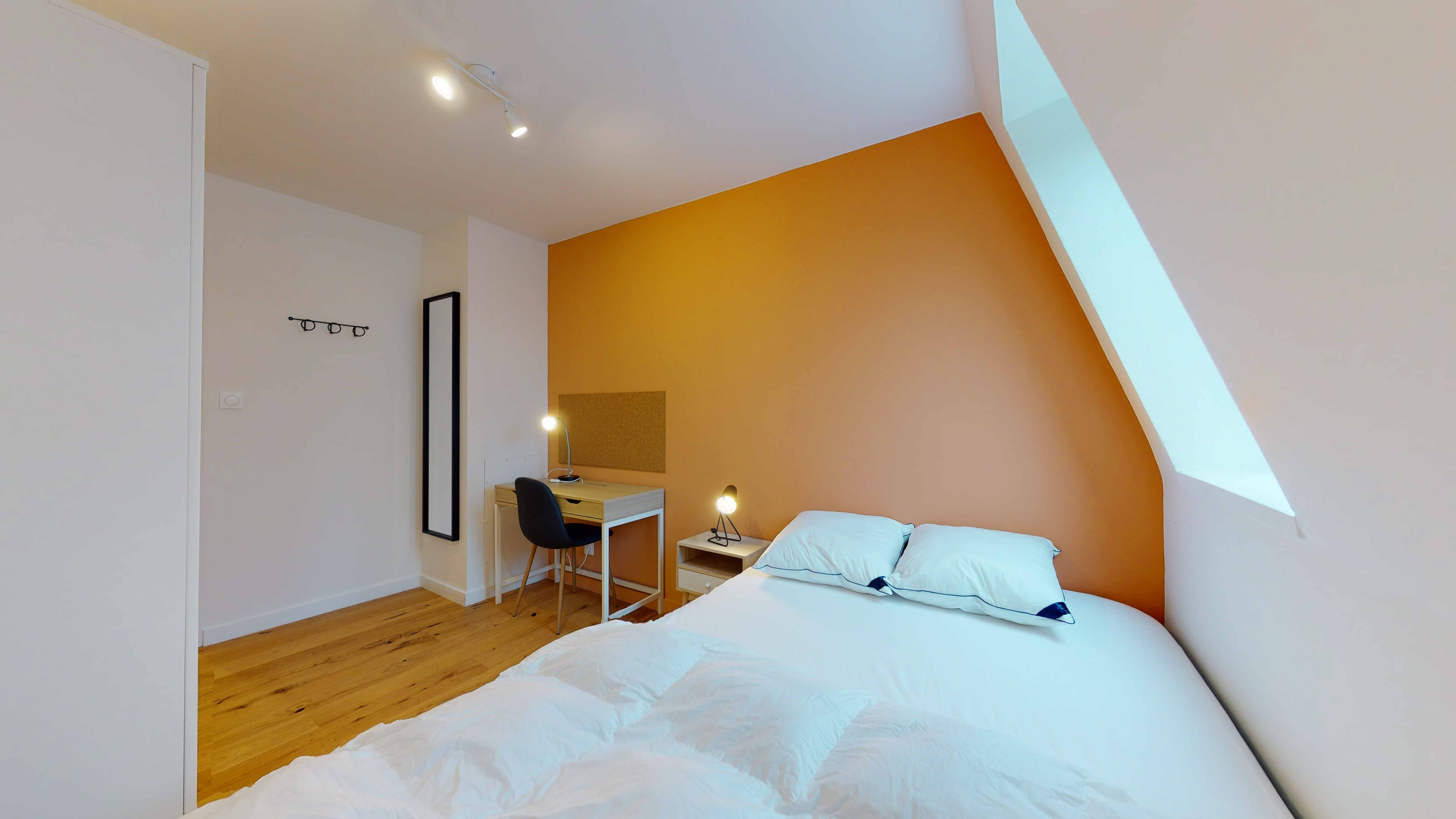  Room 4  -  Lille Tanneurs  - Gallery -  1