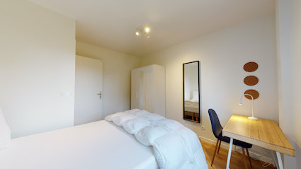  Room 5  -  Romainville Pasteur  - Gallery -  1