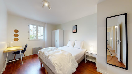  Room 6  -  Romainville Pasteur  - Gallery -  4