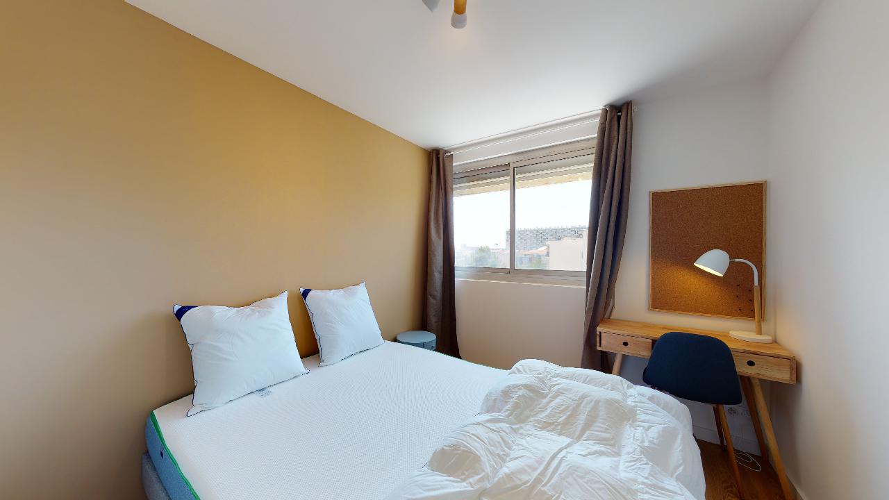 Room 2 - 1