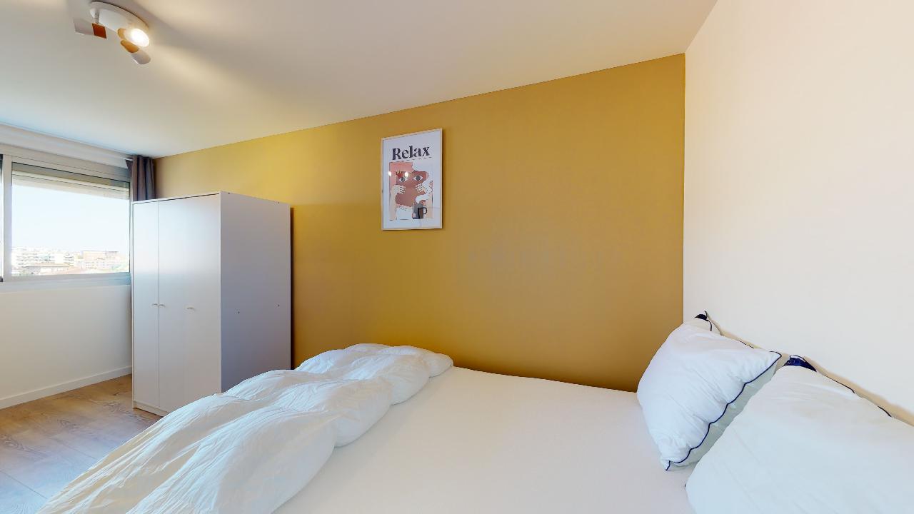 Room 4 - 1