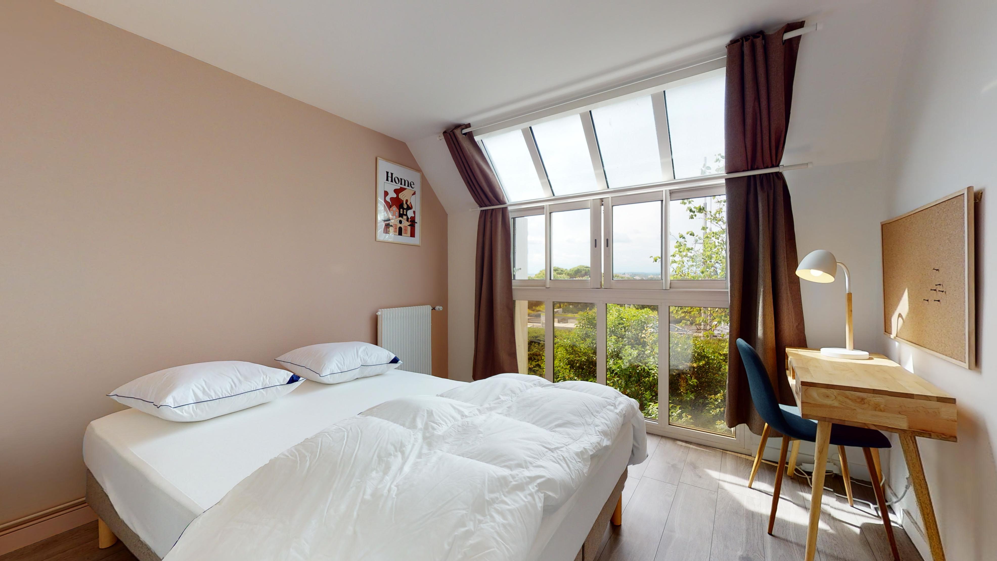  Room 5  -  Montpellier Alco  - Gallery -  1