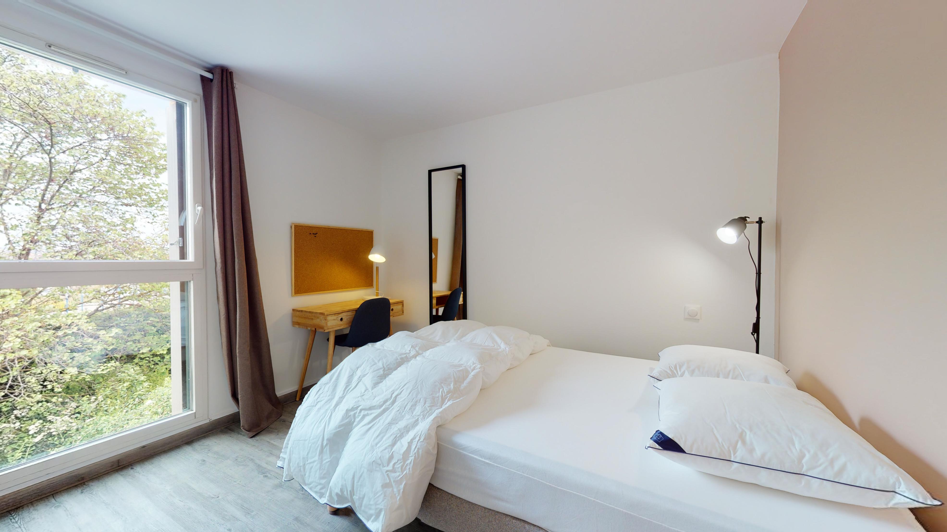  Room 3  -  Montpellier Alco  - Gallery -  1