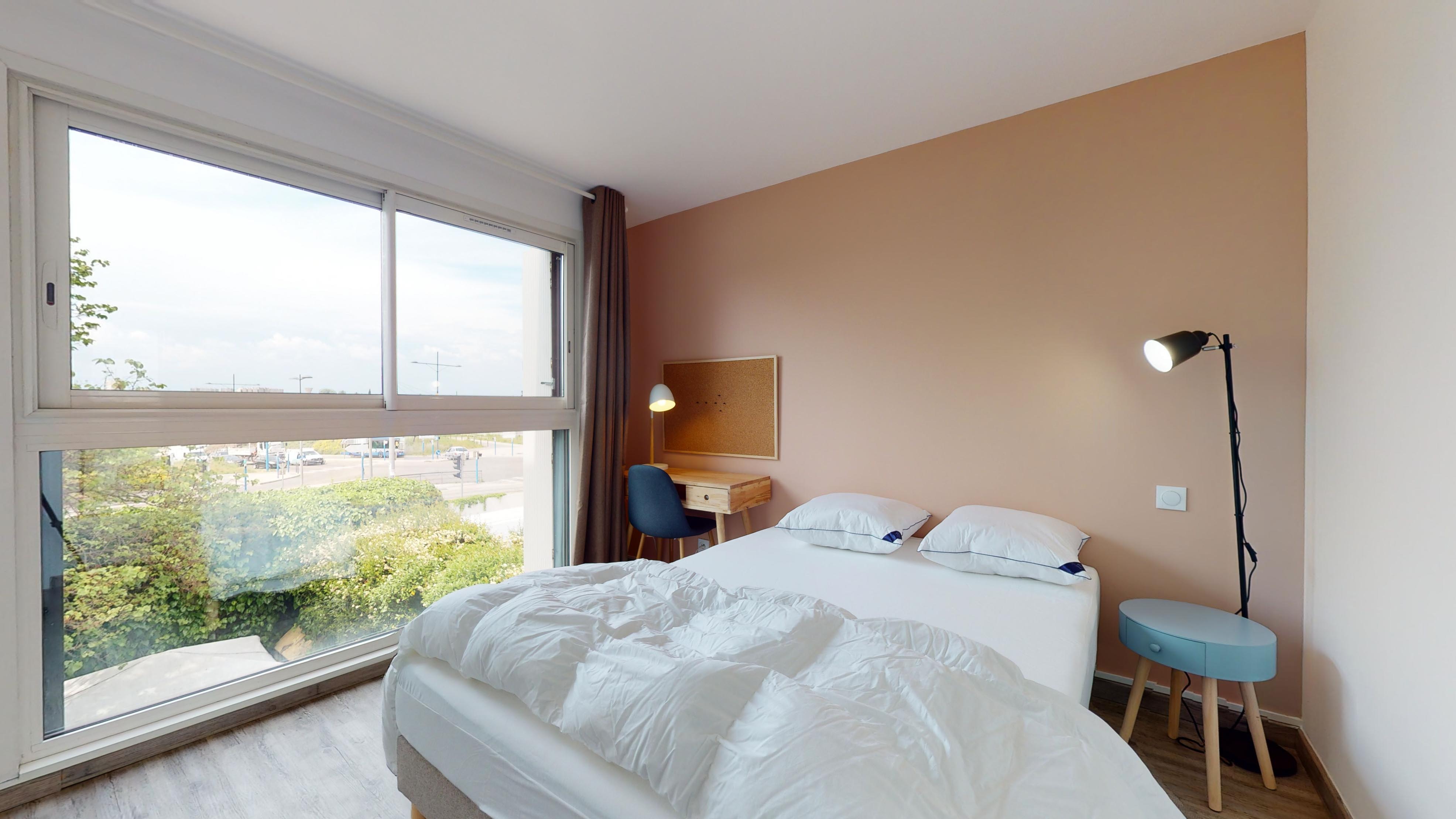  Room 2  -  Montpellier Alco  - Gallery -  1