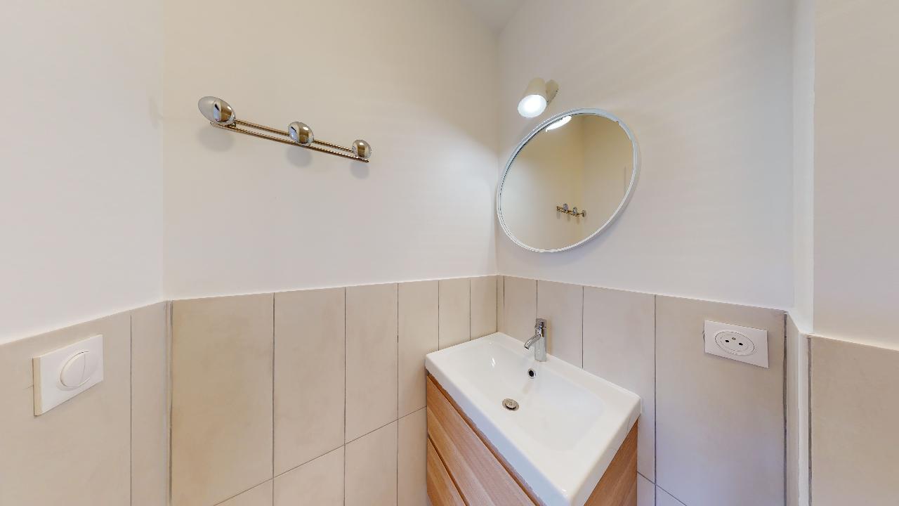 Room For One Person - 1 - 3