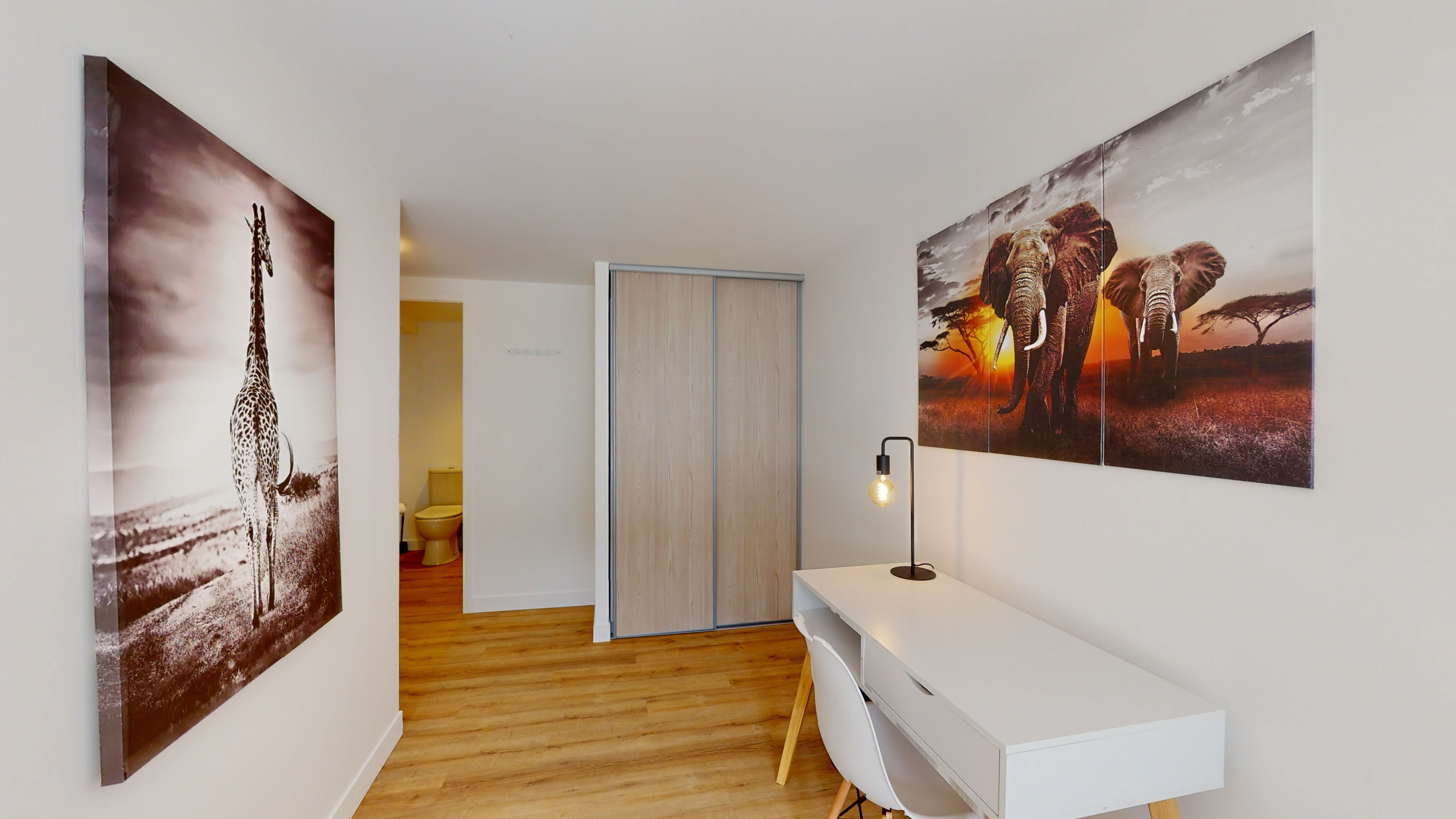 Room For One Person - 7 - Esme - Gallery - 5