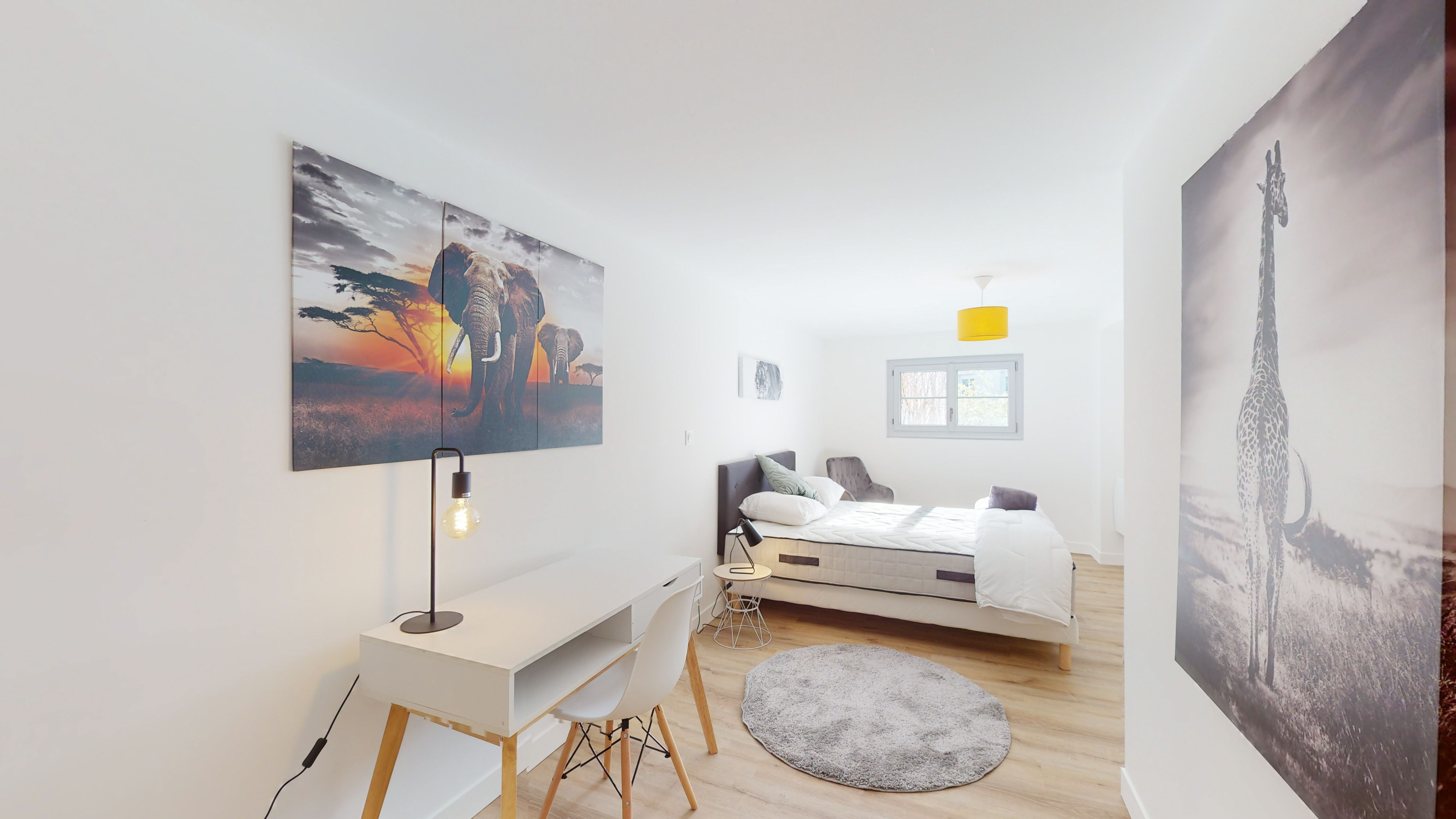 Room For One Person - 7 - Esme - Gallery - 1