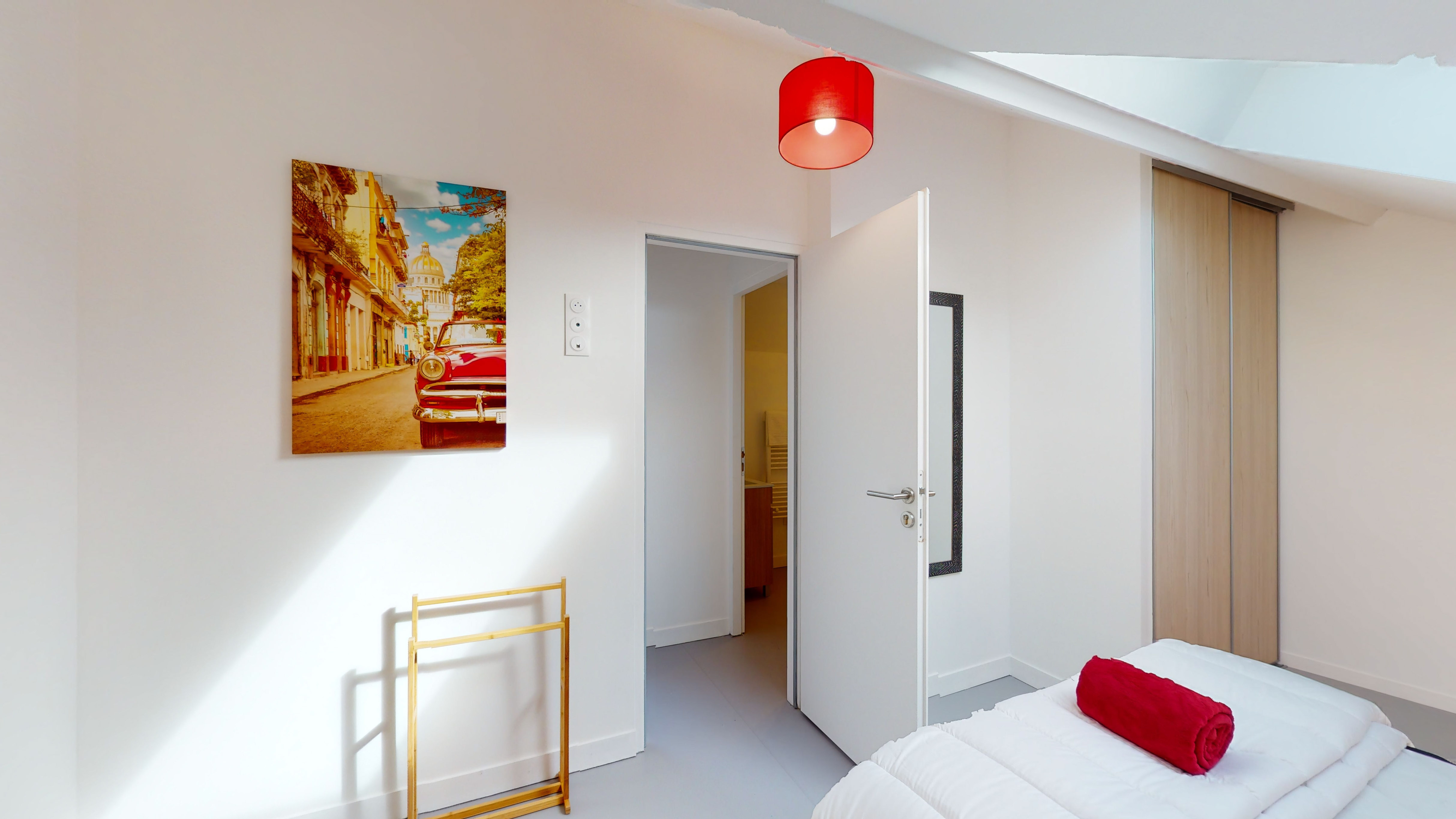 Room For One Person - 11 - Esme - Gallery - 2
