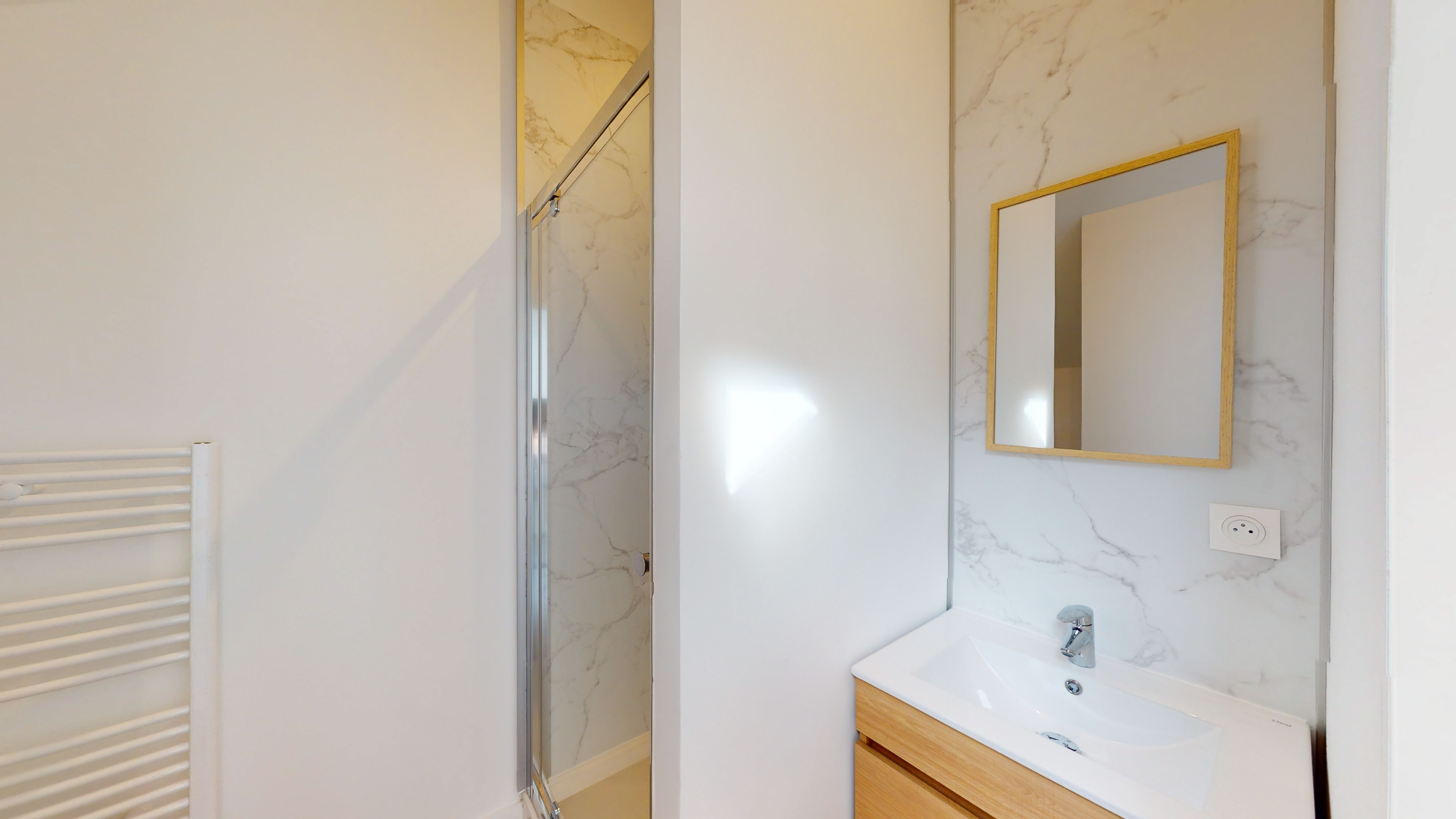 Room For One Person - 13 - Esme - Gallery - 3