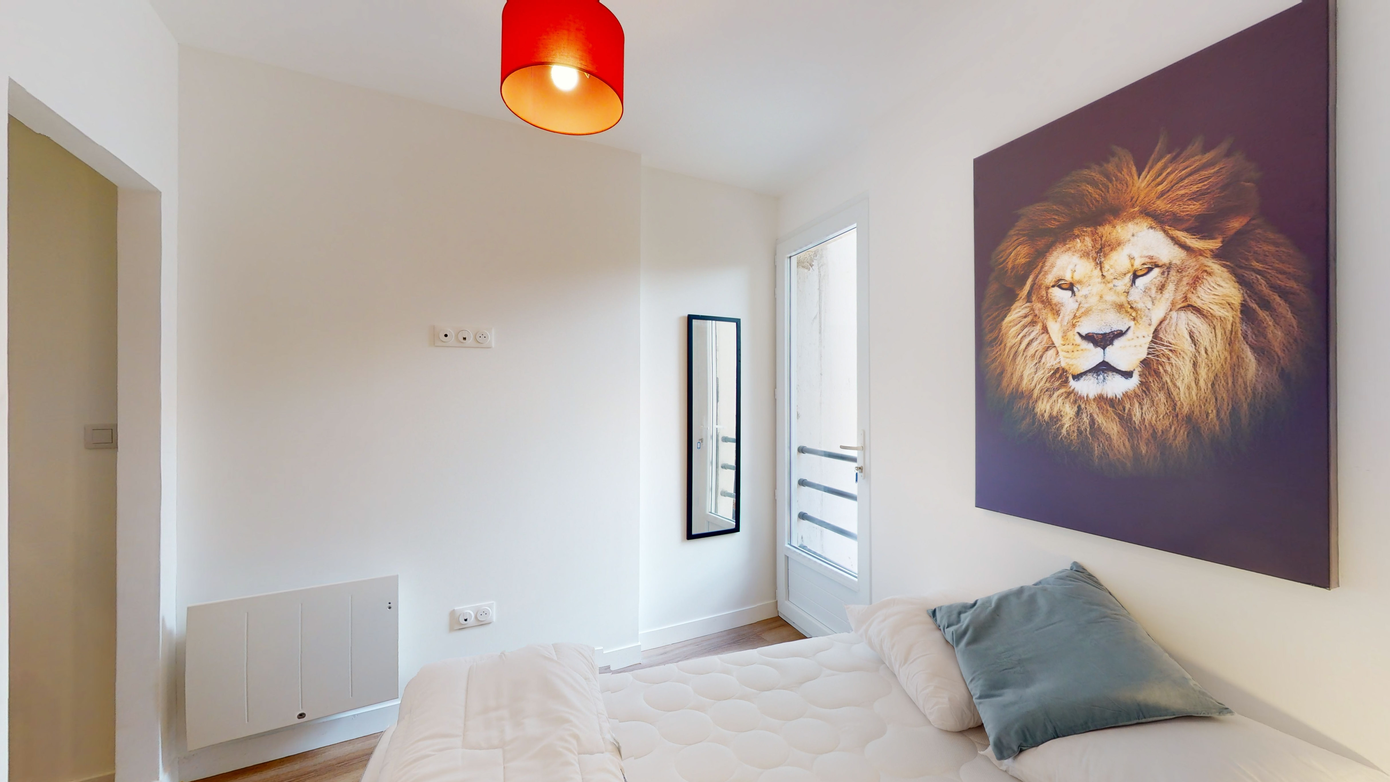 Room For One Person - 4 - Esme - Gallery - 1