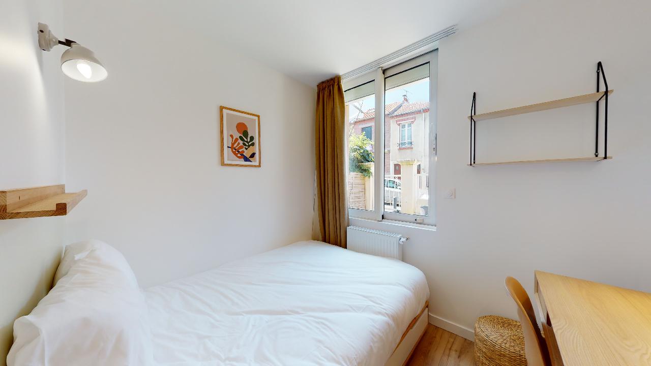 Room For 1 Person - 1 - 4