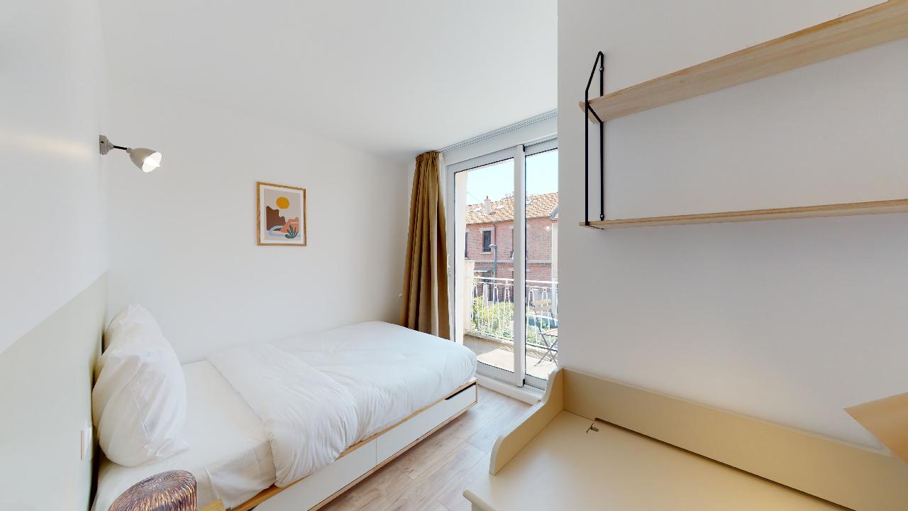Room For 1 Person - 5 - 1