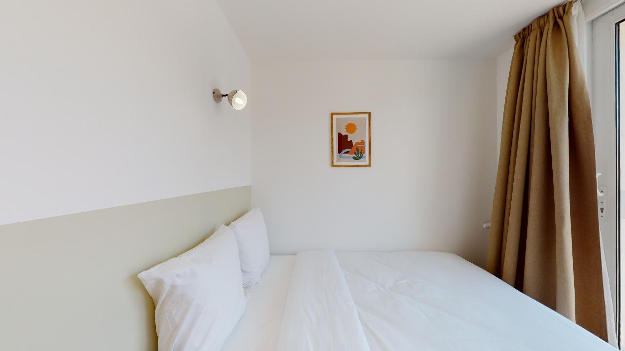 Room For 1 Person - 5 - 3
