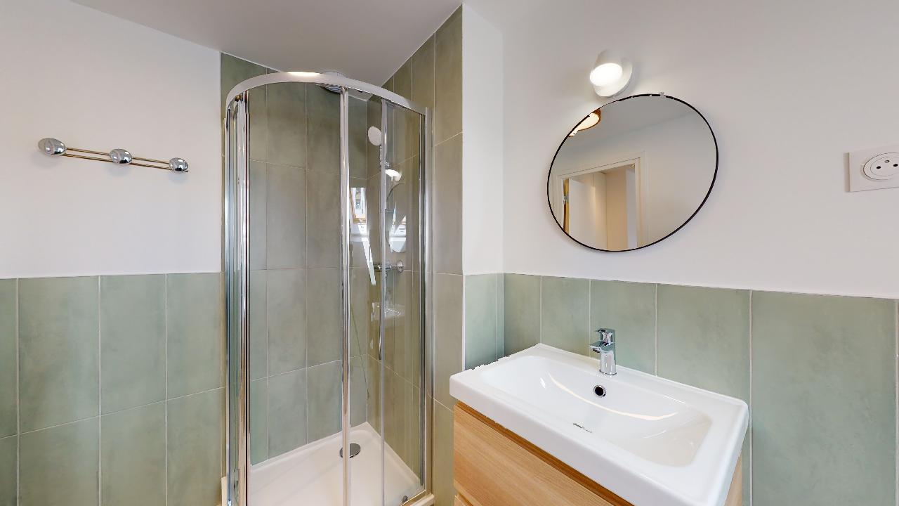 Room For 1 Person - 11 - 5