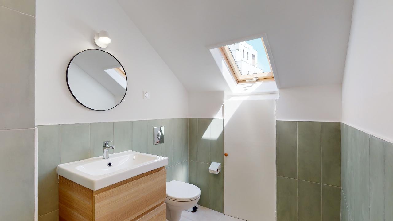 Room For 1 Person - 11 - 6