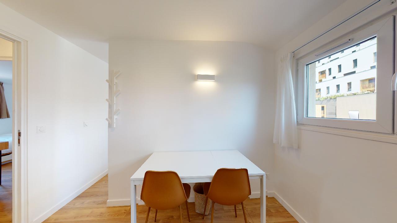 Studio For Two People - 12 - 3