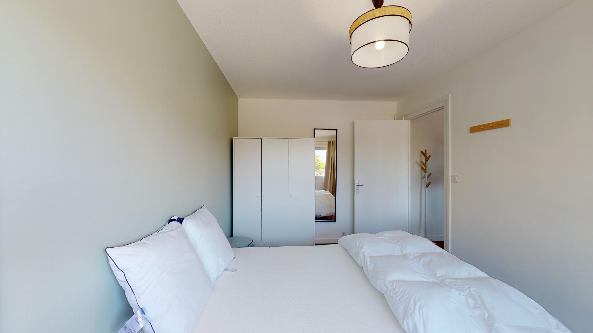 Room 1 - 3