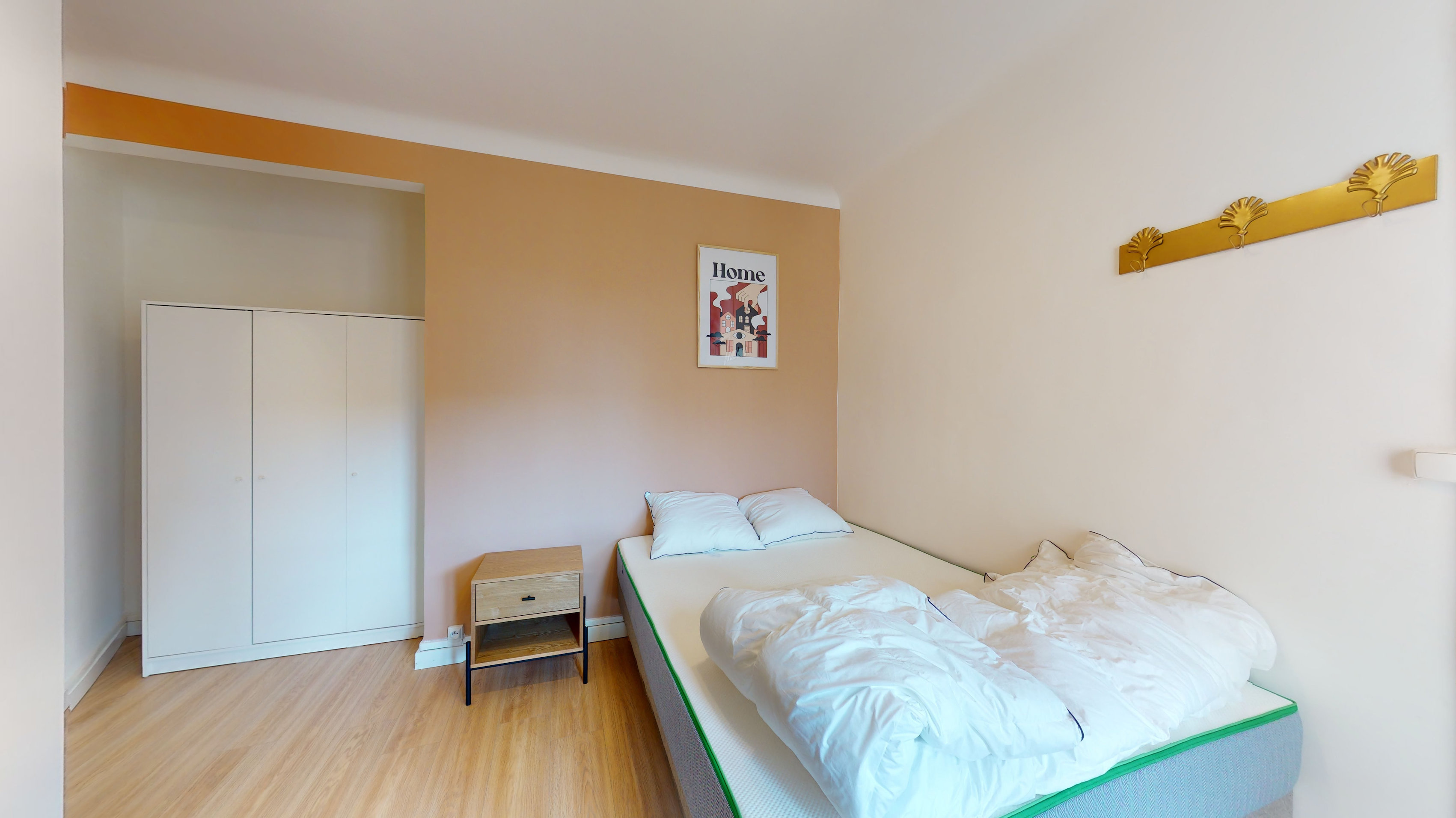  Room 1  -  Marseille Flammarion 2  - Gallery -  1