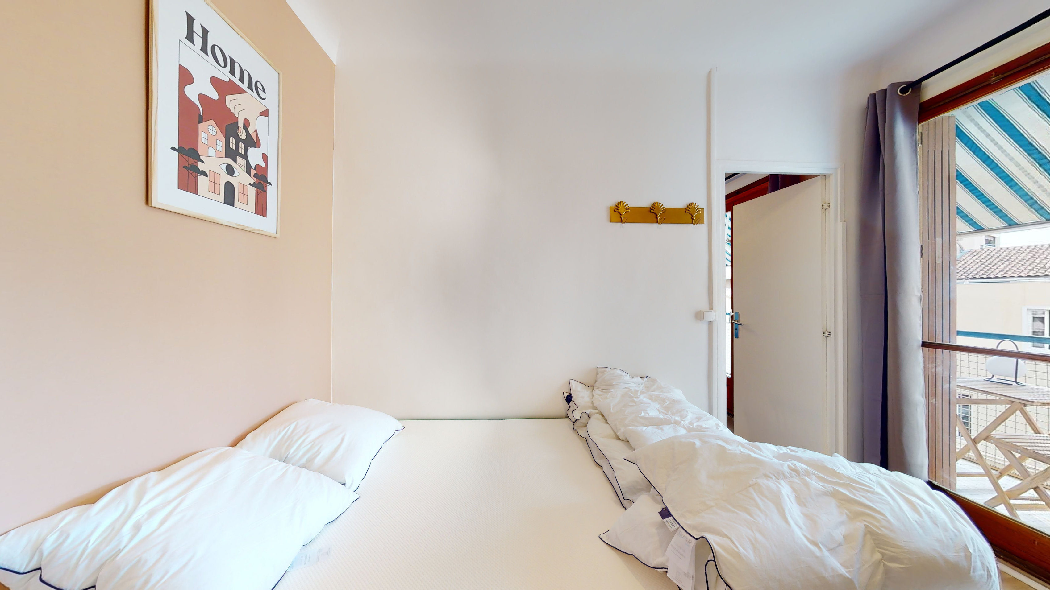  Room 1  -  Marseille Flammarion 2  - Gallery -  2