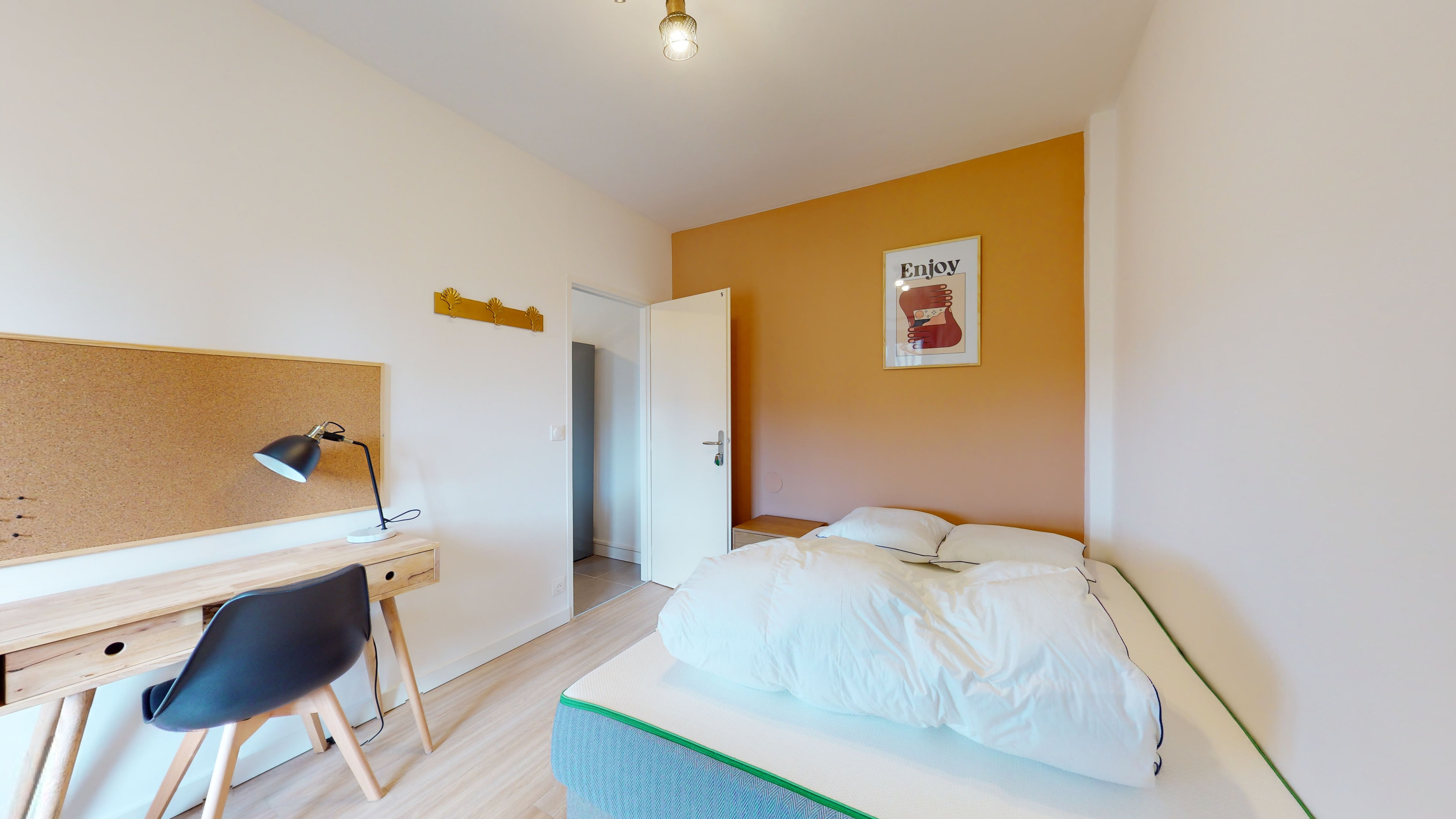  Room 5  -  Marseille Flammarion 2  - Gallery -  2