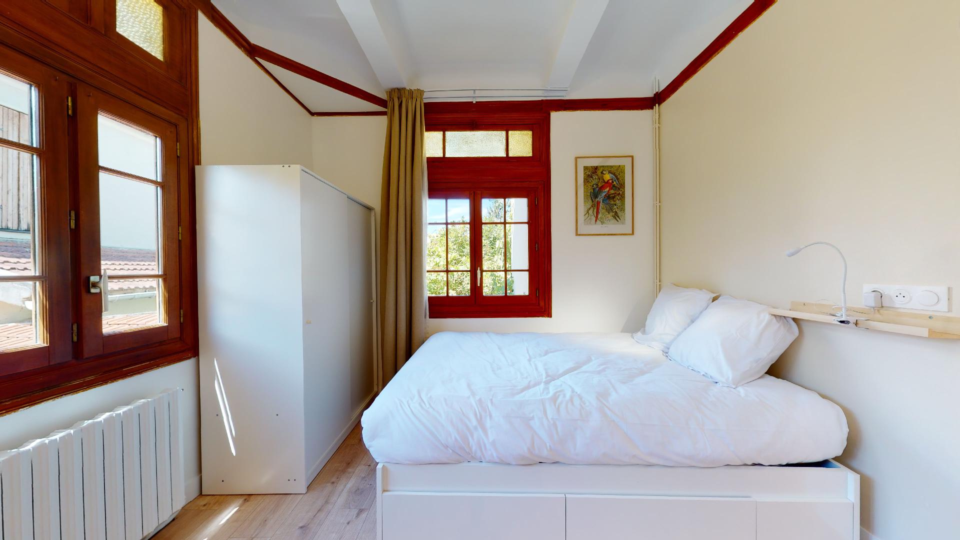 Room For 1 Person With Private Bathroom - 5 - 1