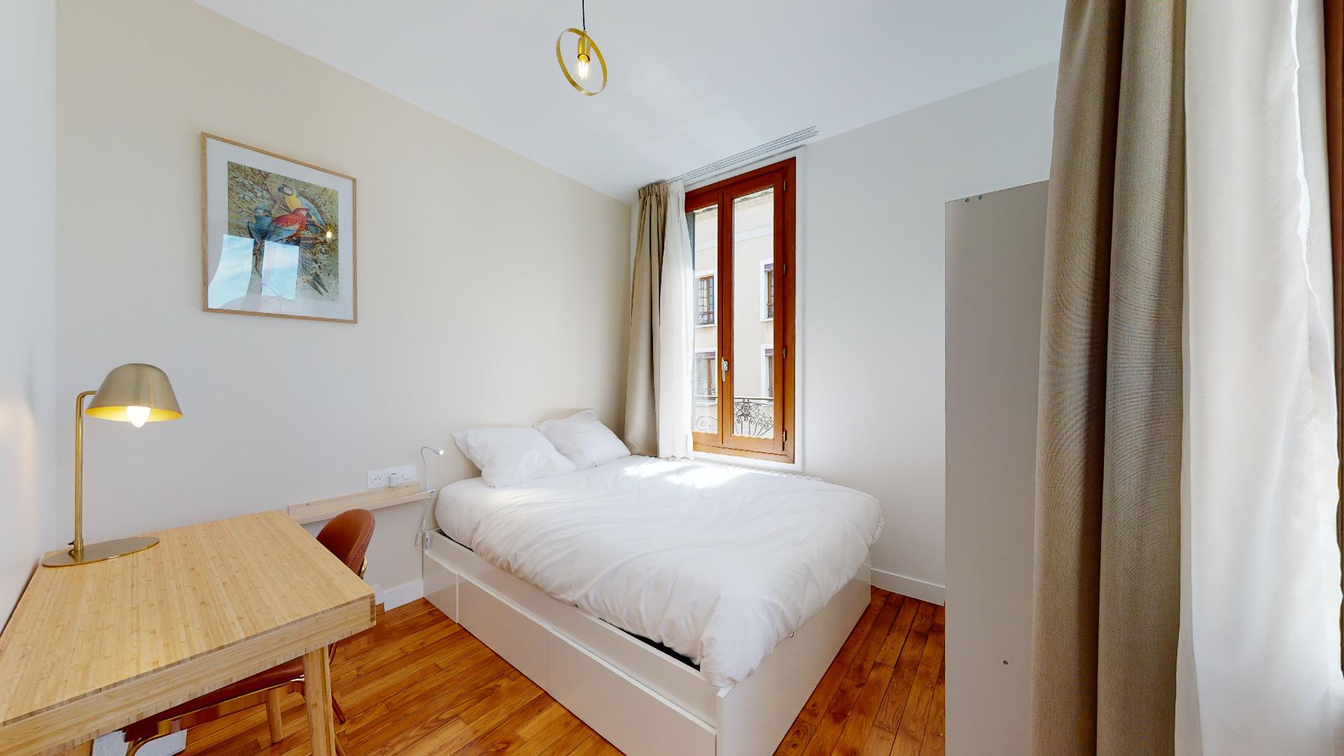Room For 1 Person With Private Bathroom - 8 - 1