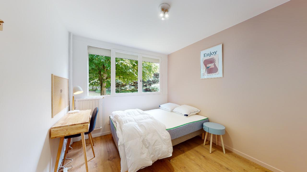 Room 2 - 1