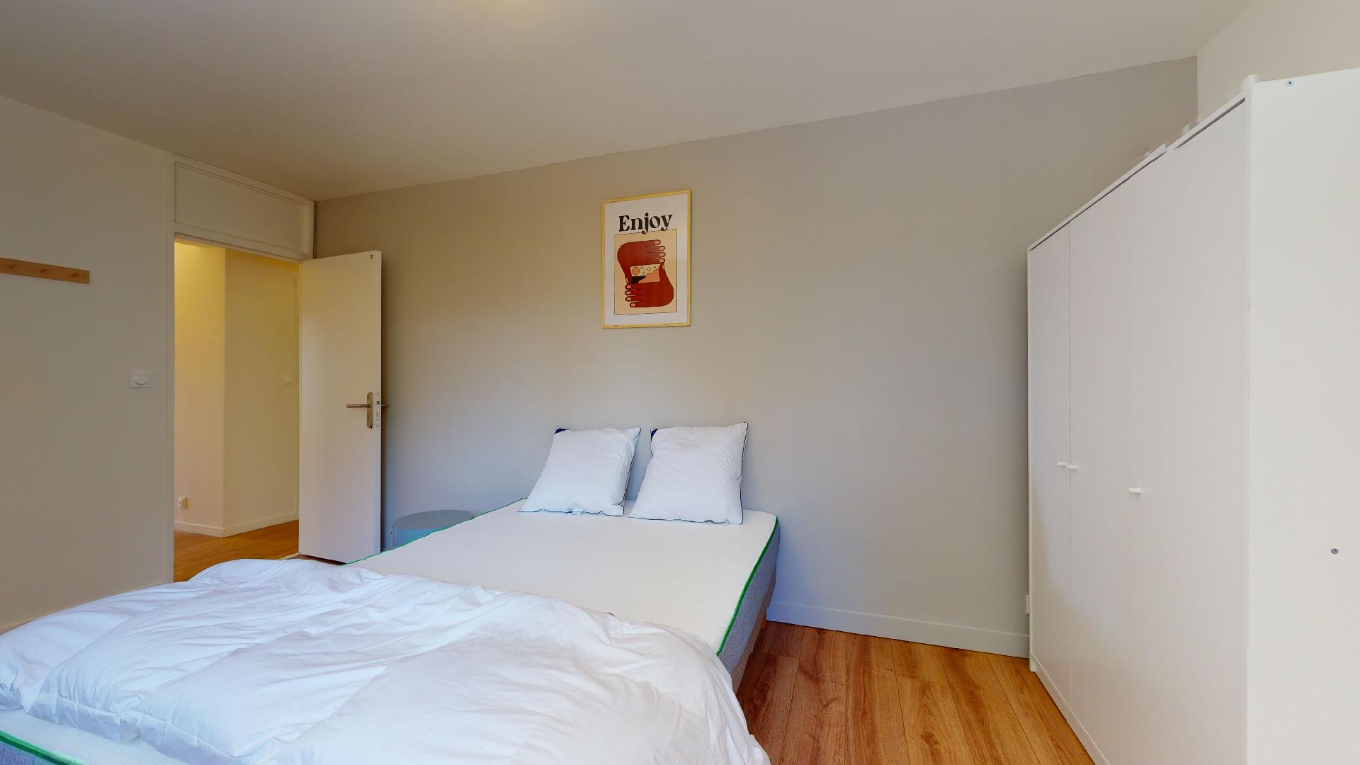  Room 2  -  Lille Marais  - Gallery -  3