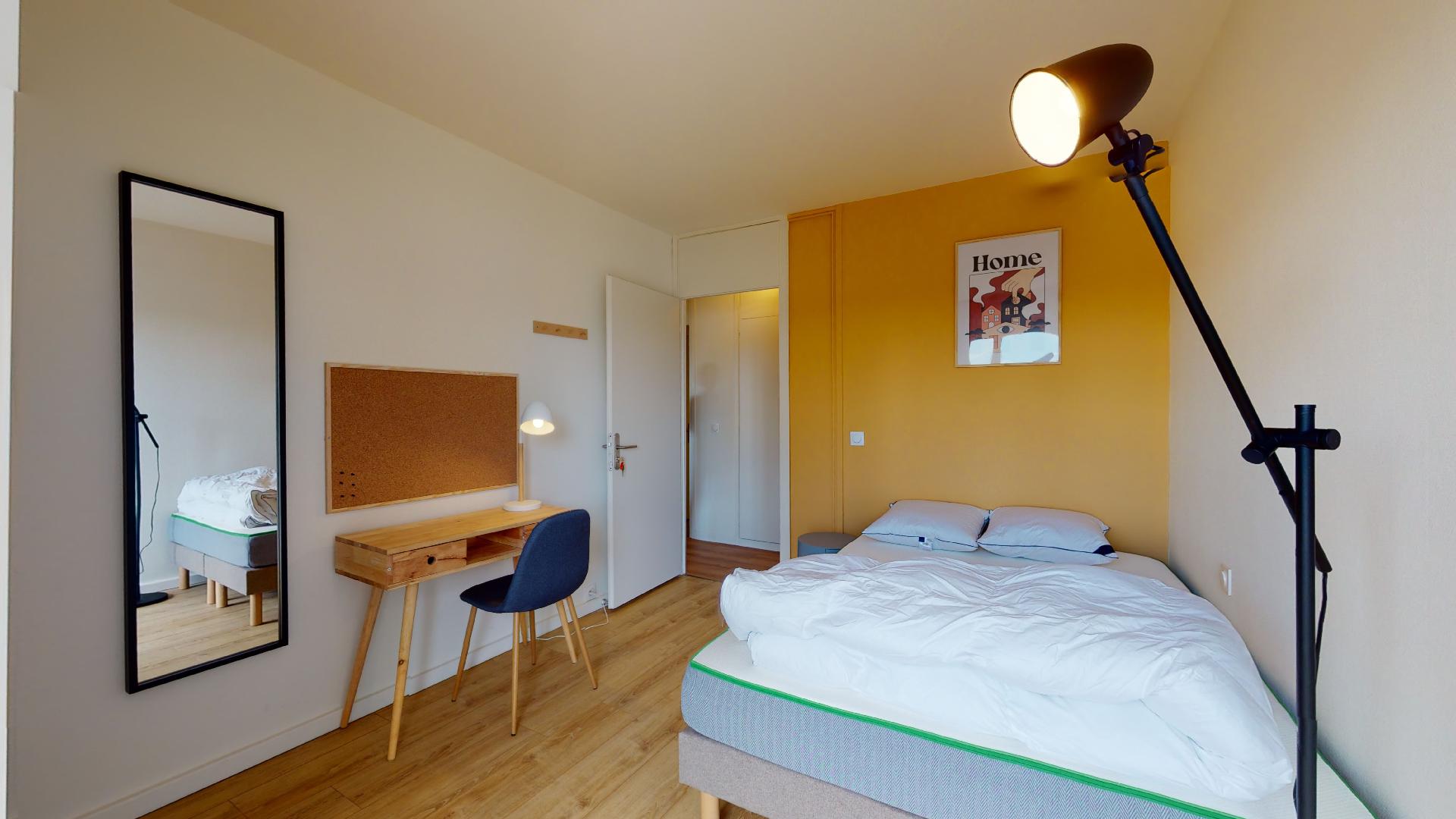  Room 2  -  Lille Mormal  - Gallery -  2