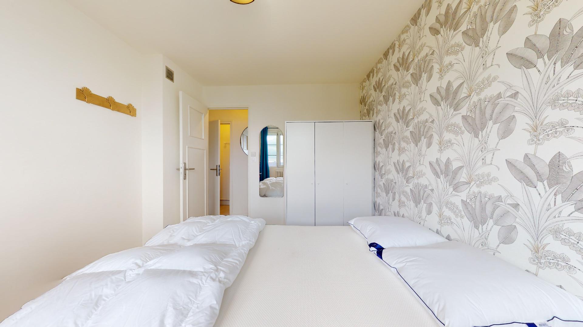  Room 3  -  Lille Hoover 2  - Gallery -  2