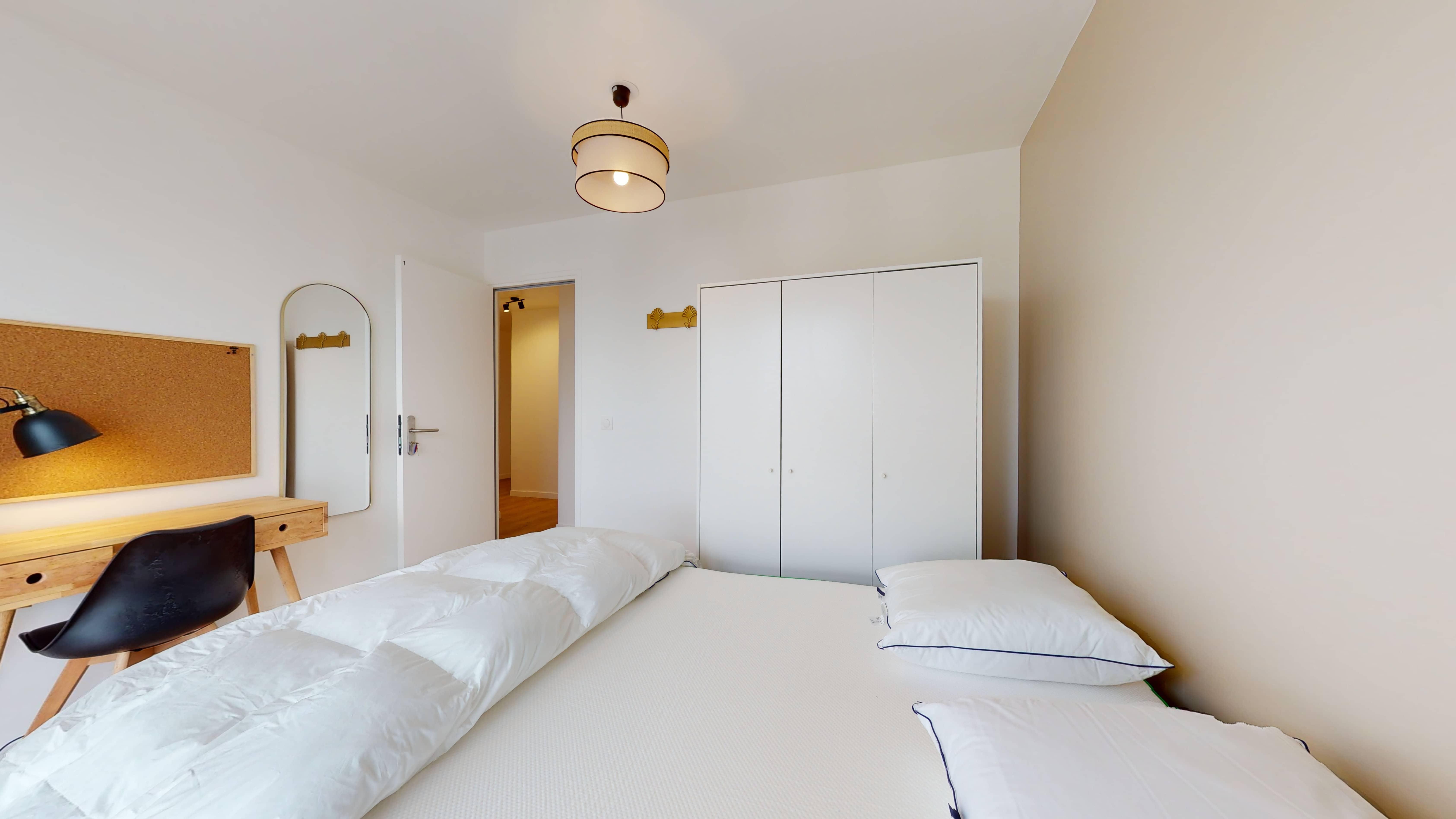 Room 1 - Courbevoie Mission 1 - Gallery - 3