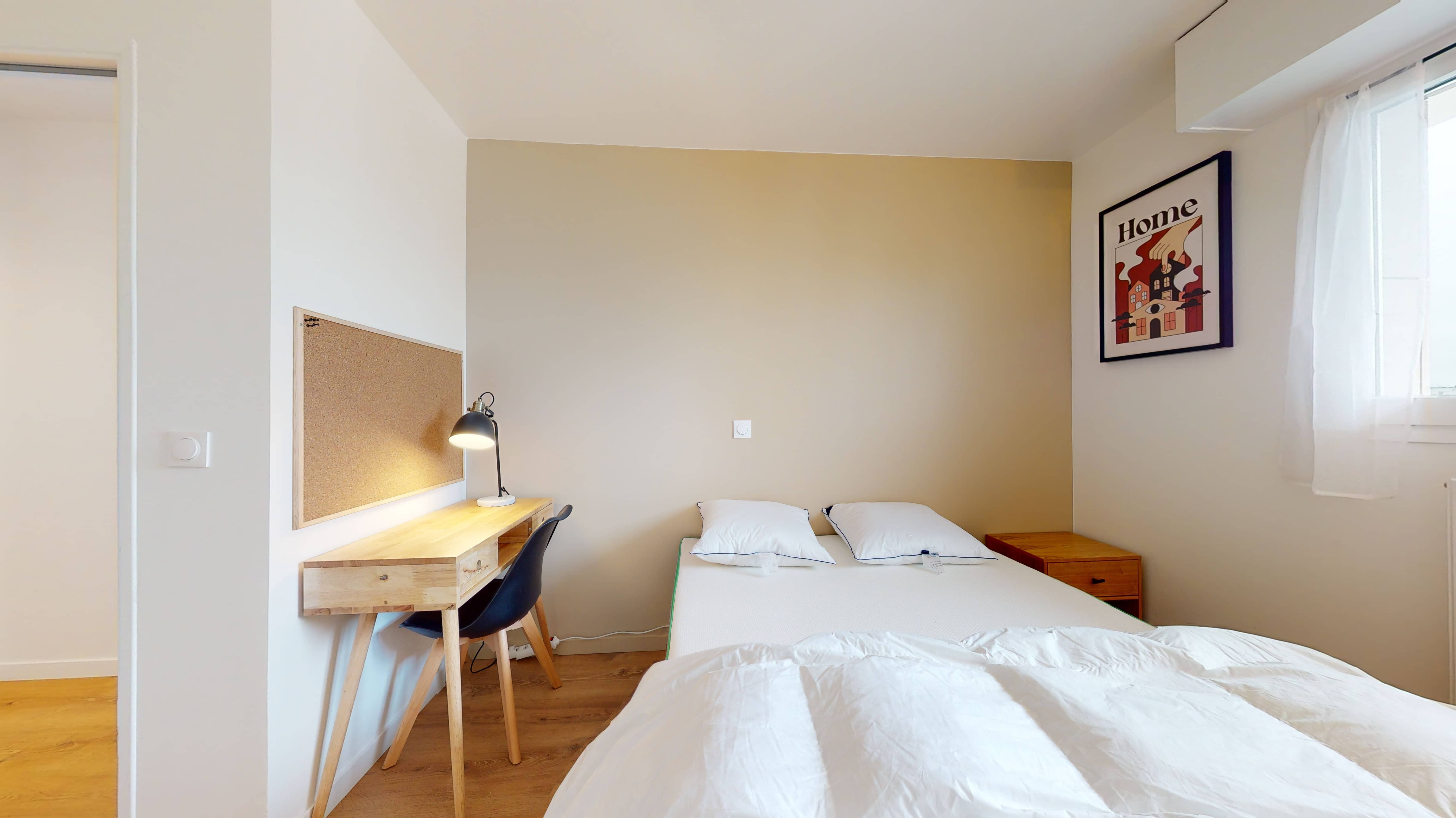 Room 2 - Courbevoie Mission 1 - Gallery - 1