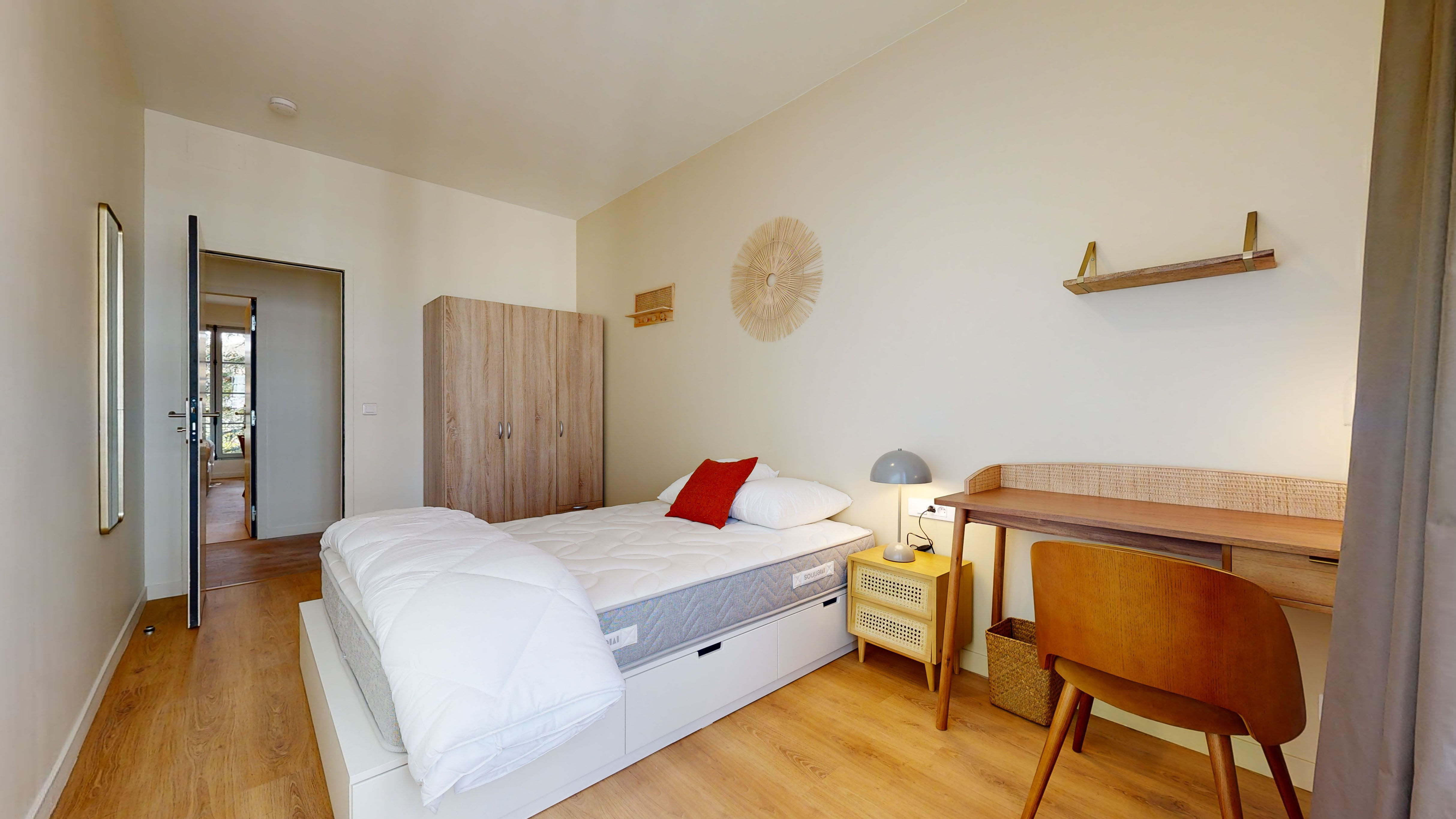  Room For One Person - 17  -  Panama  - Gallery -  1
