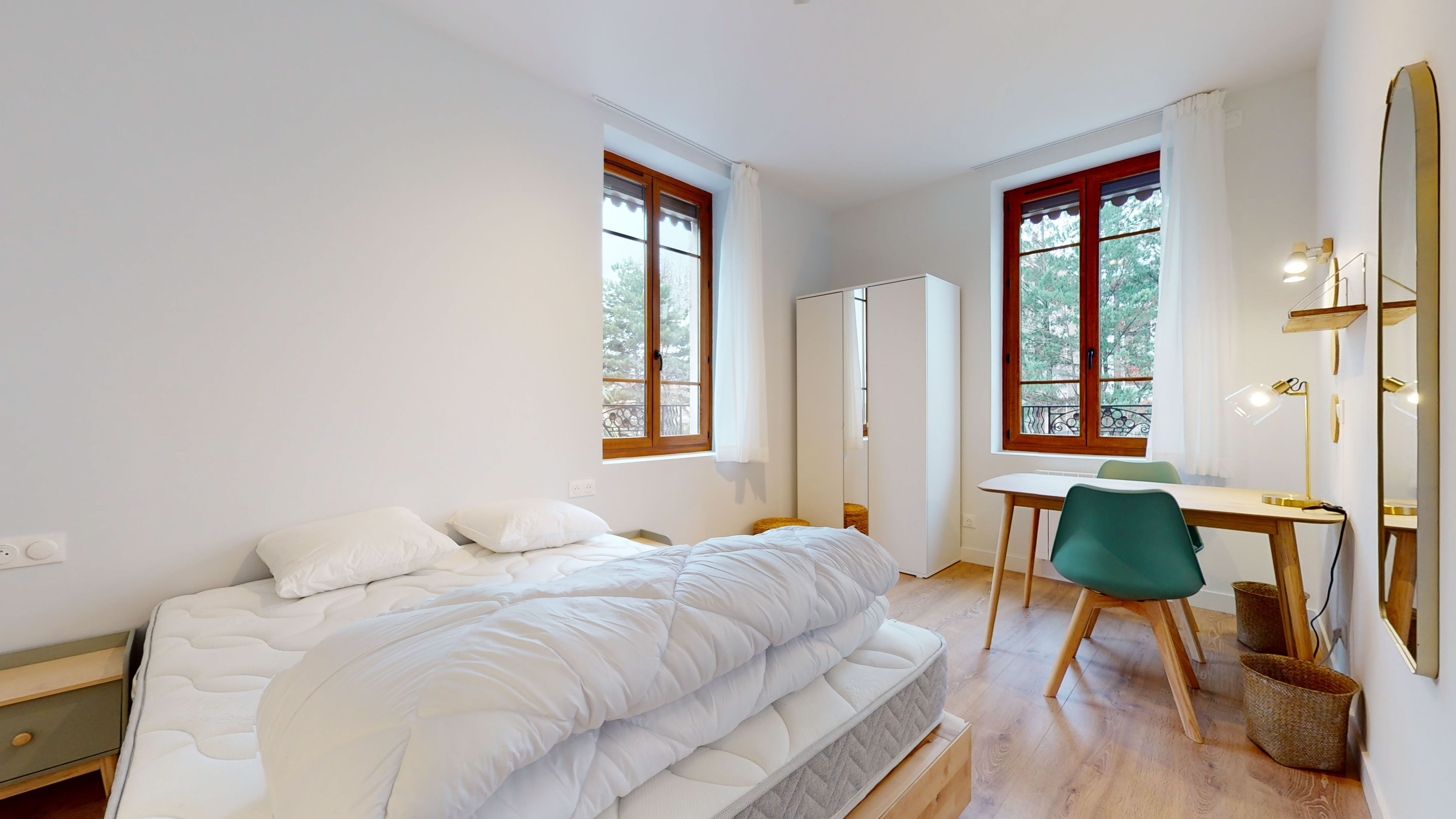  Room For Two Person - 5  -  Lyot  - Gallery -  2