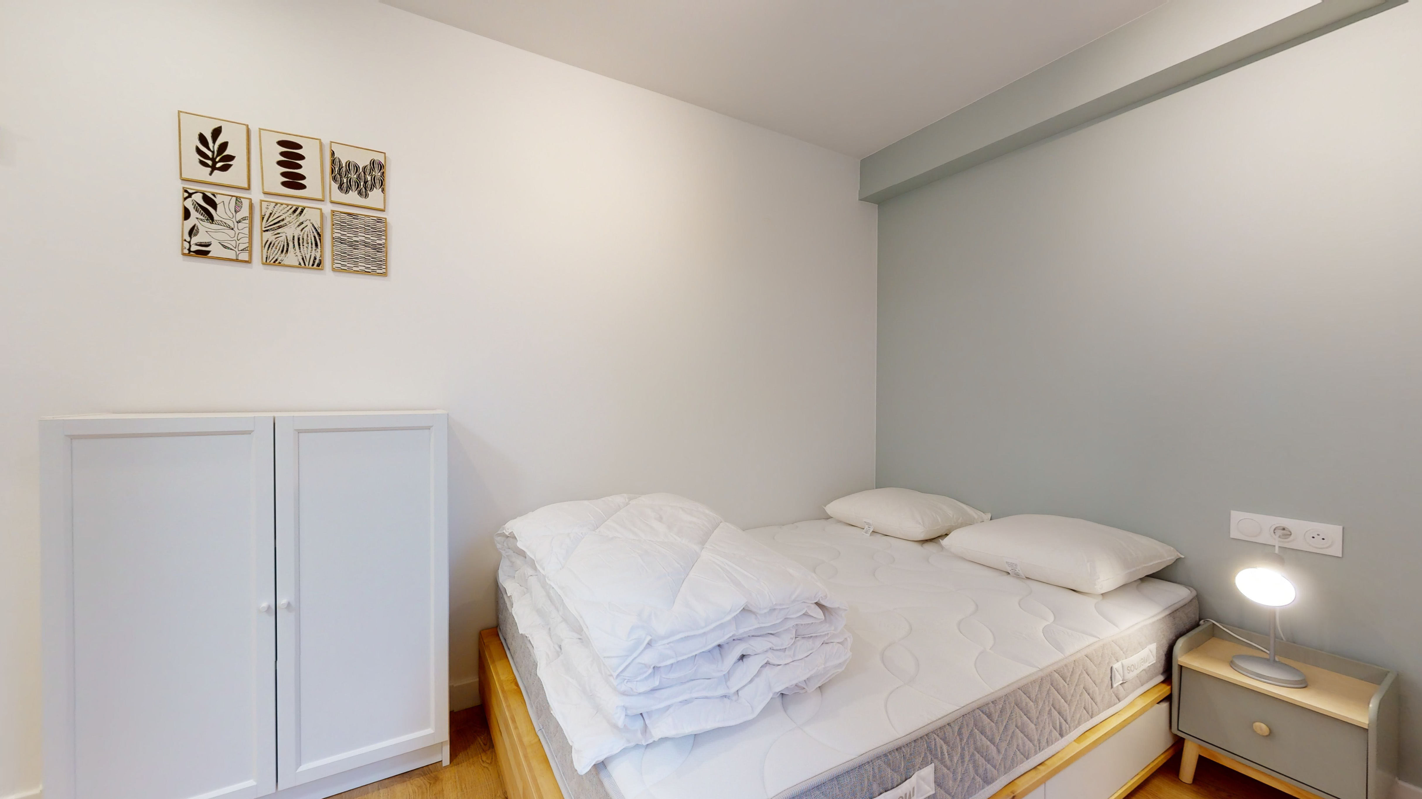  Room For One Person - 9  -  Lyot  - Gallery -  4