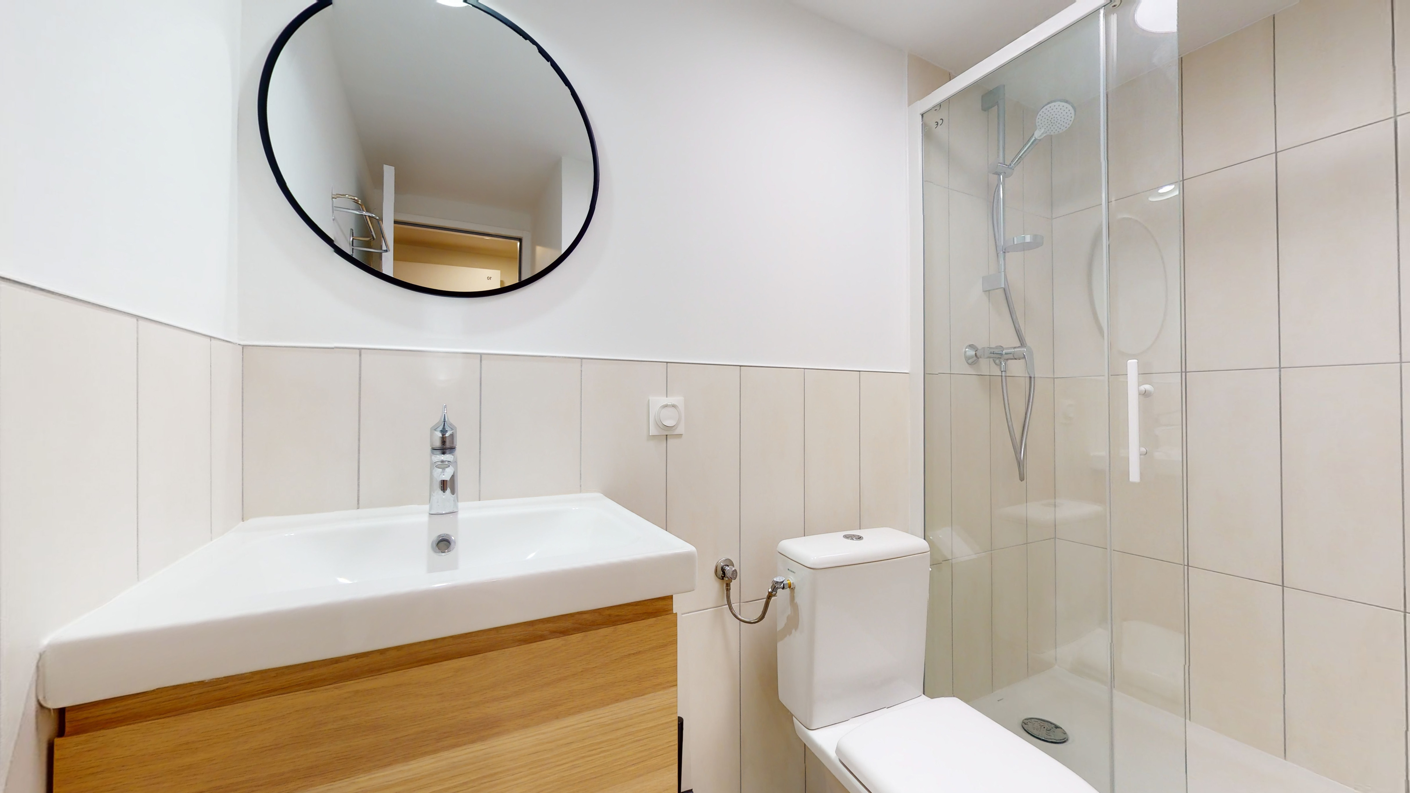  Room For One Person - 10  -  Lyot  - Gallery -  4