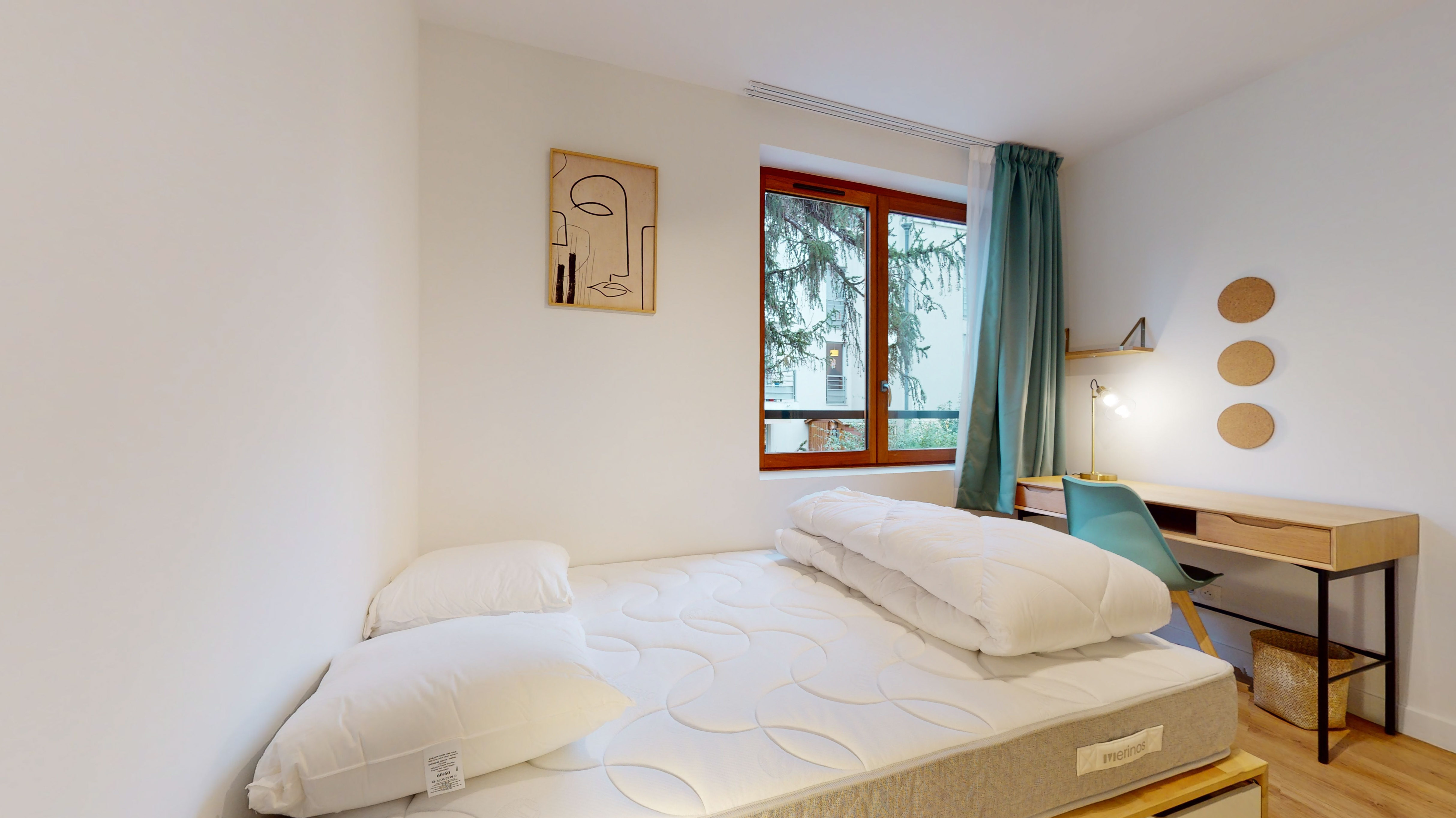  Room For One Person - 12  -  Lyot  - Gallery -  2