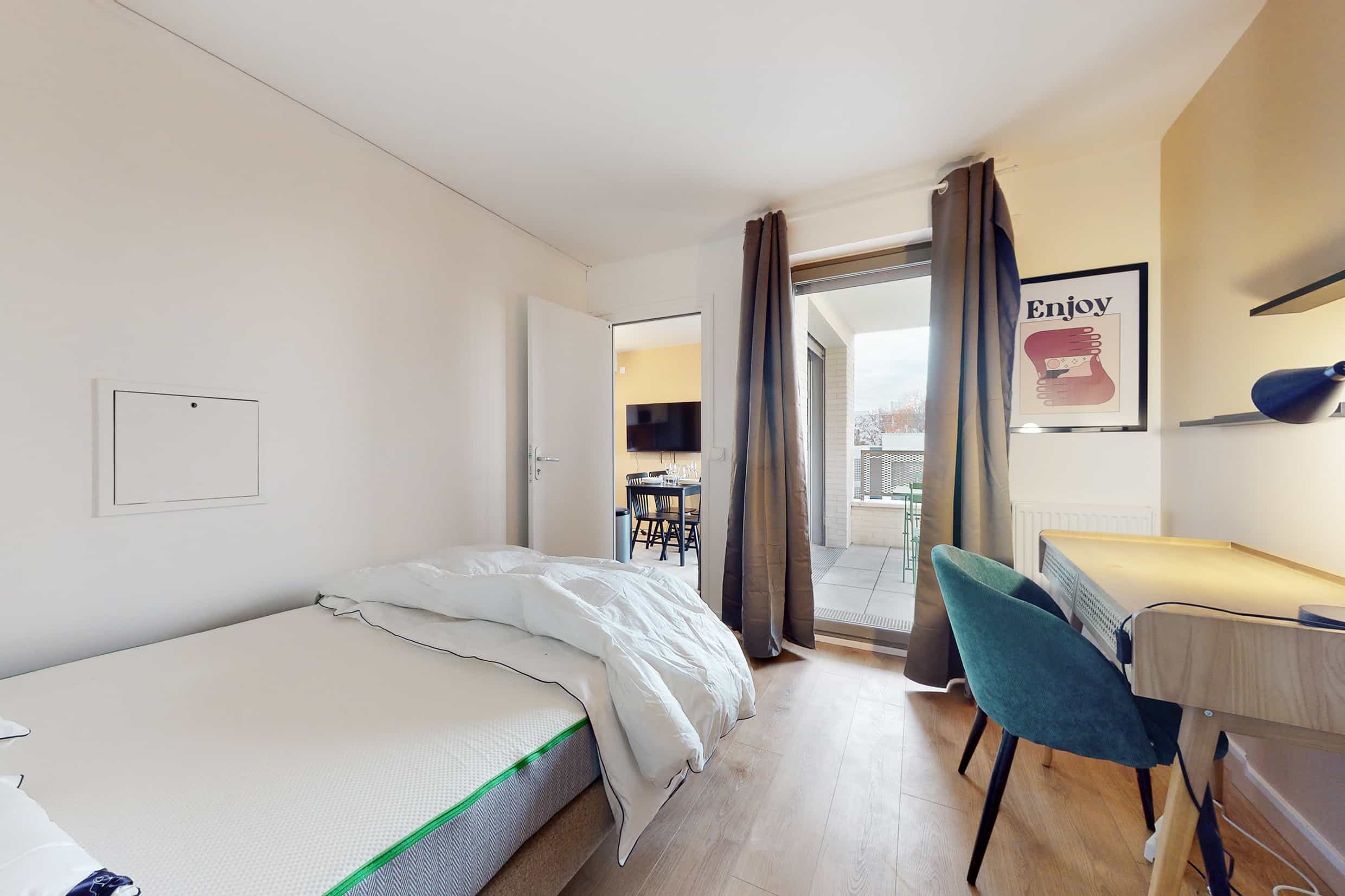  Room 4  -  Massy République  - Gallery -  1