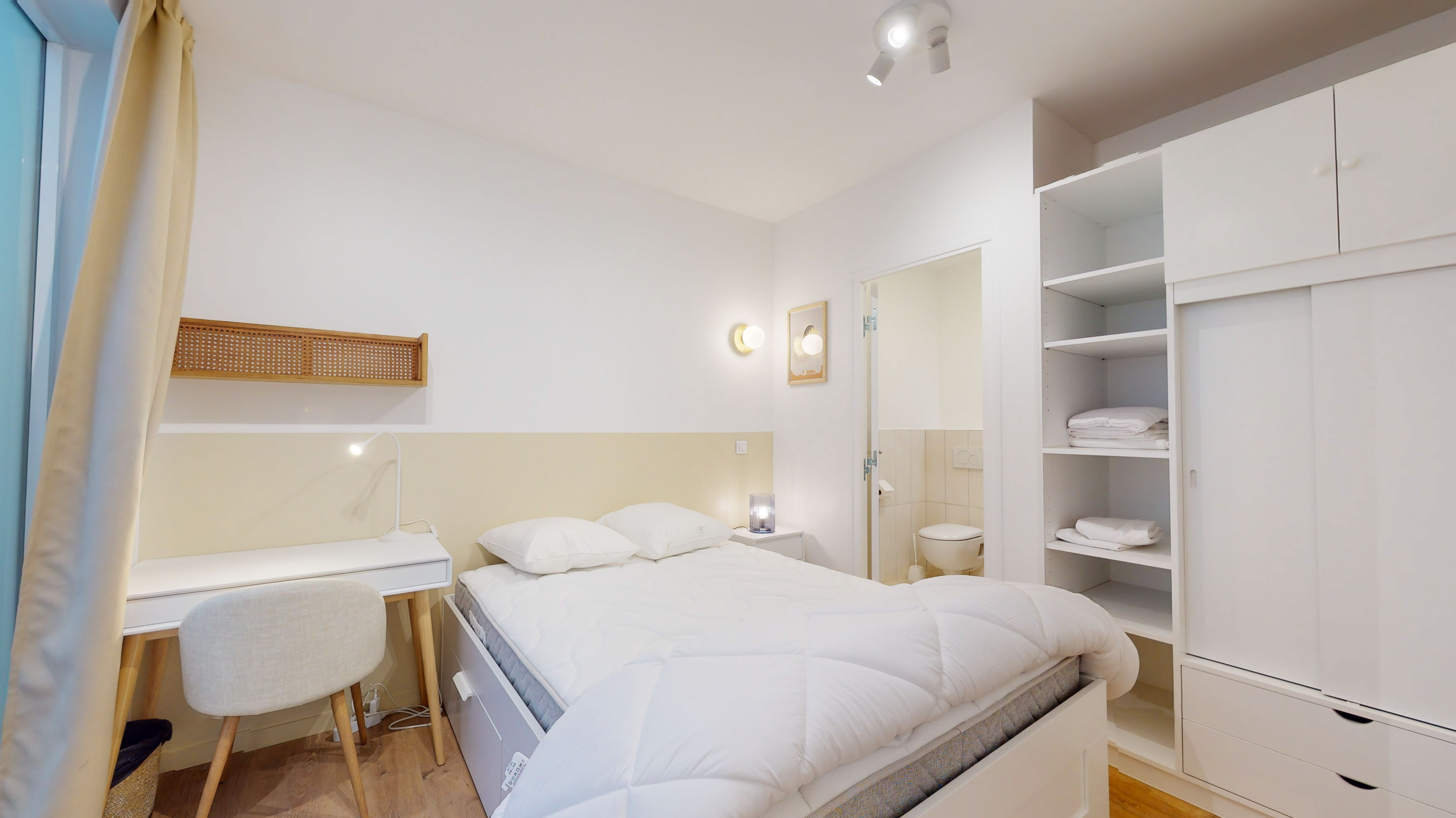  Room For One Person - 11  -  Lockwood  - Gallery -  1