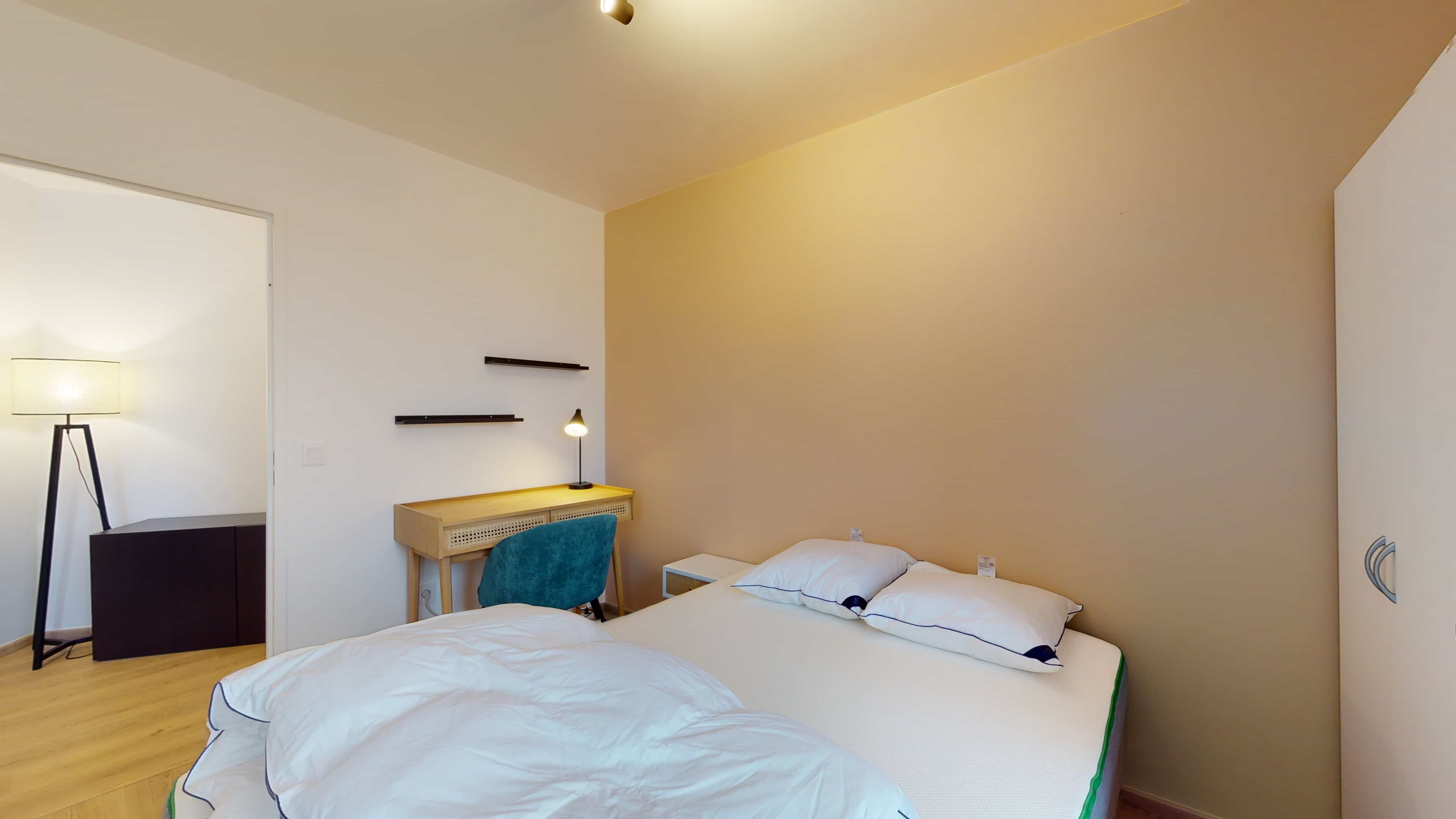 Room 5 - Bezons Jaurès - Gallery - 2