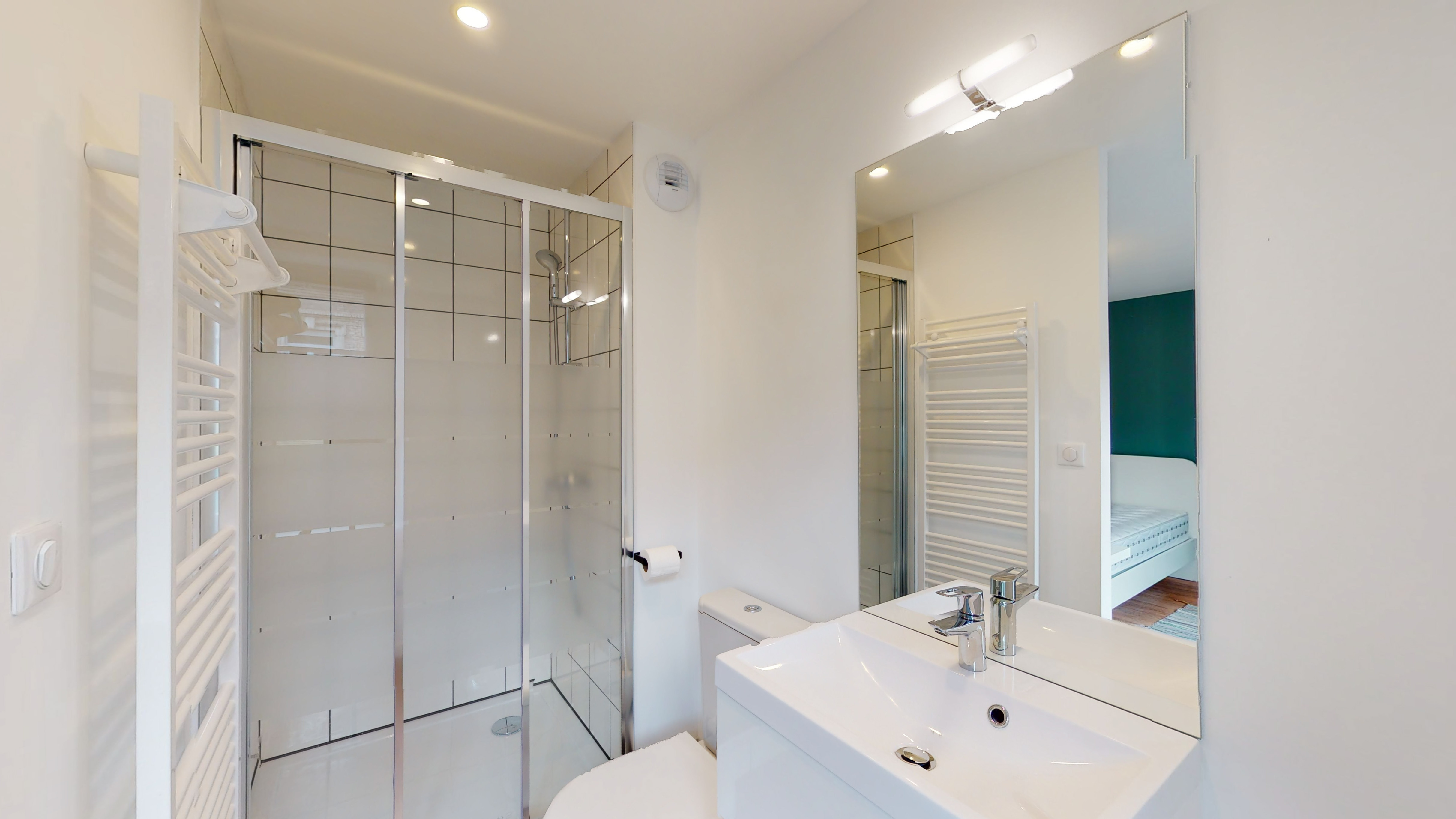 Room For One Person - 1 - Monnier - Gallery - 3