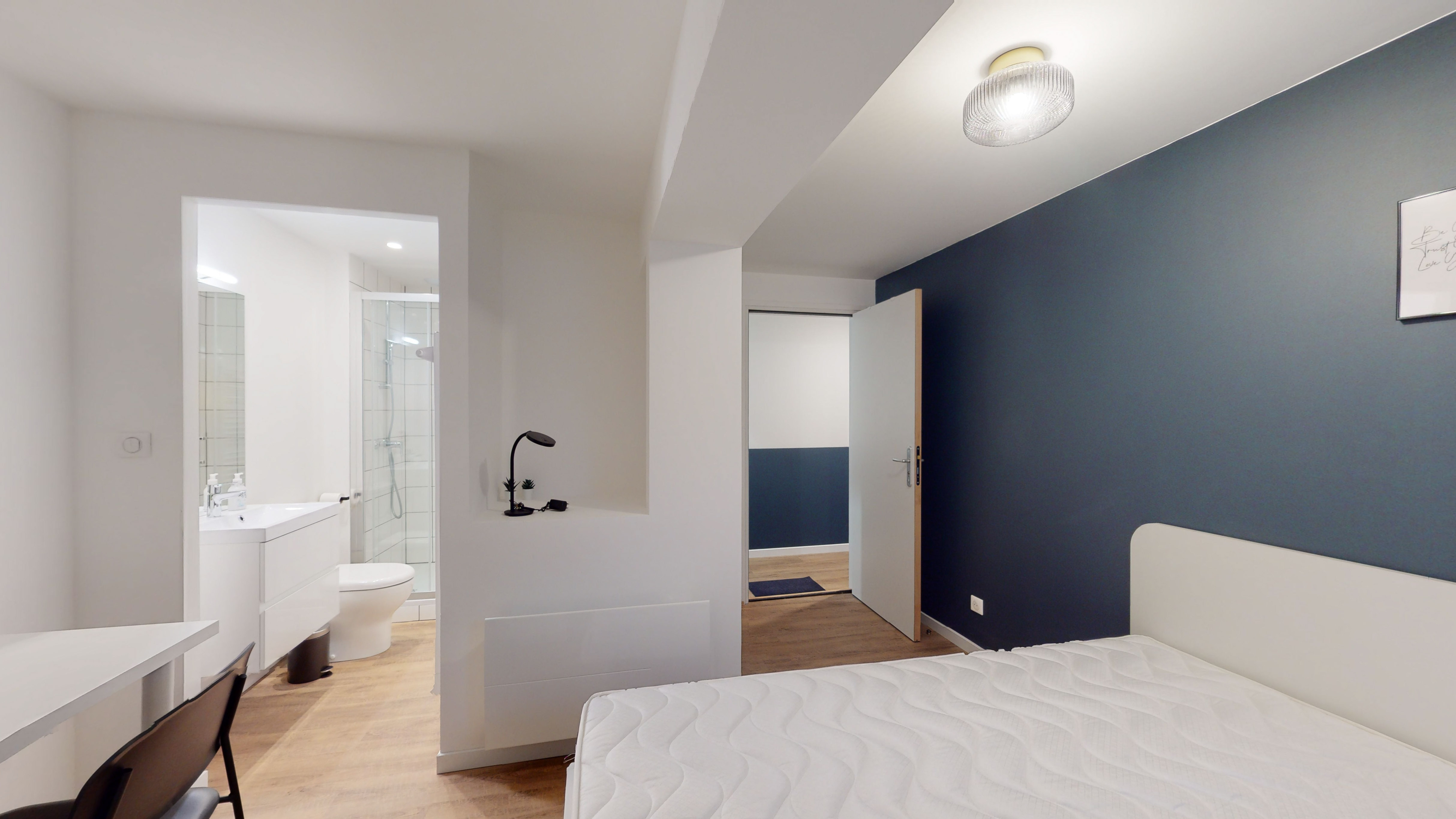  ARCHIVED - Room For One Person - 4  -  ARCHIVED - Monnier  - Gallery -  2