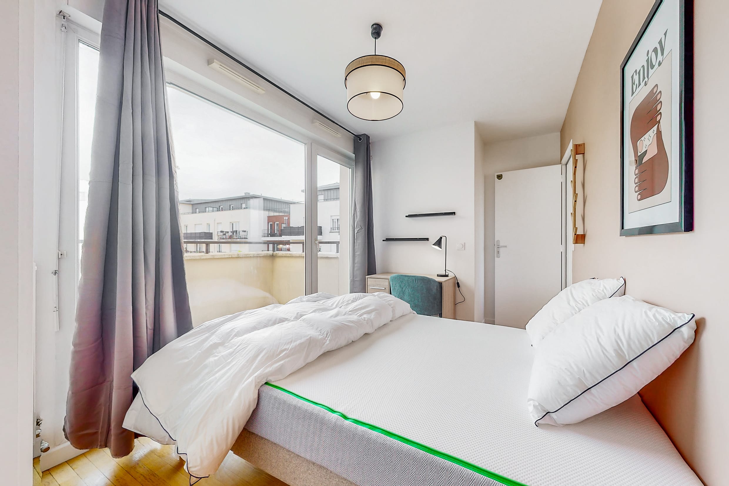 Room 5 - Massy Magellan - Gallery - 1